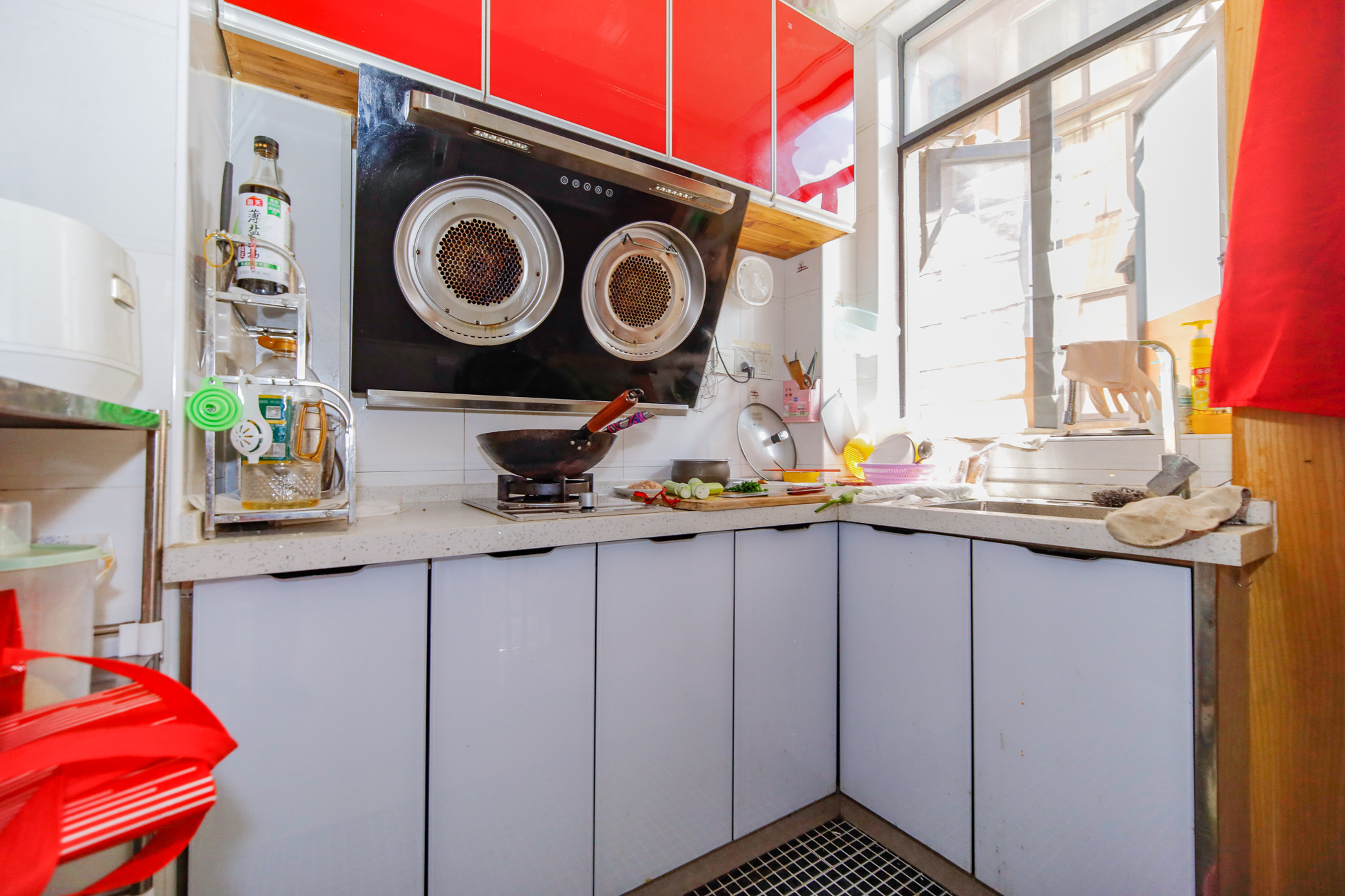 金领家族 1室1厅1卫 39.8万 金领家族 1室1厅1卫 39.8万厨房