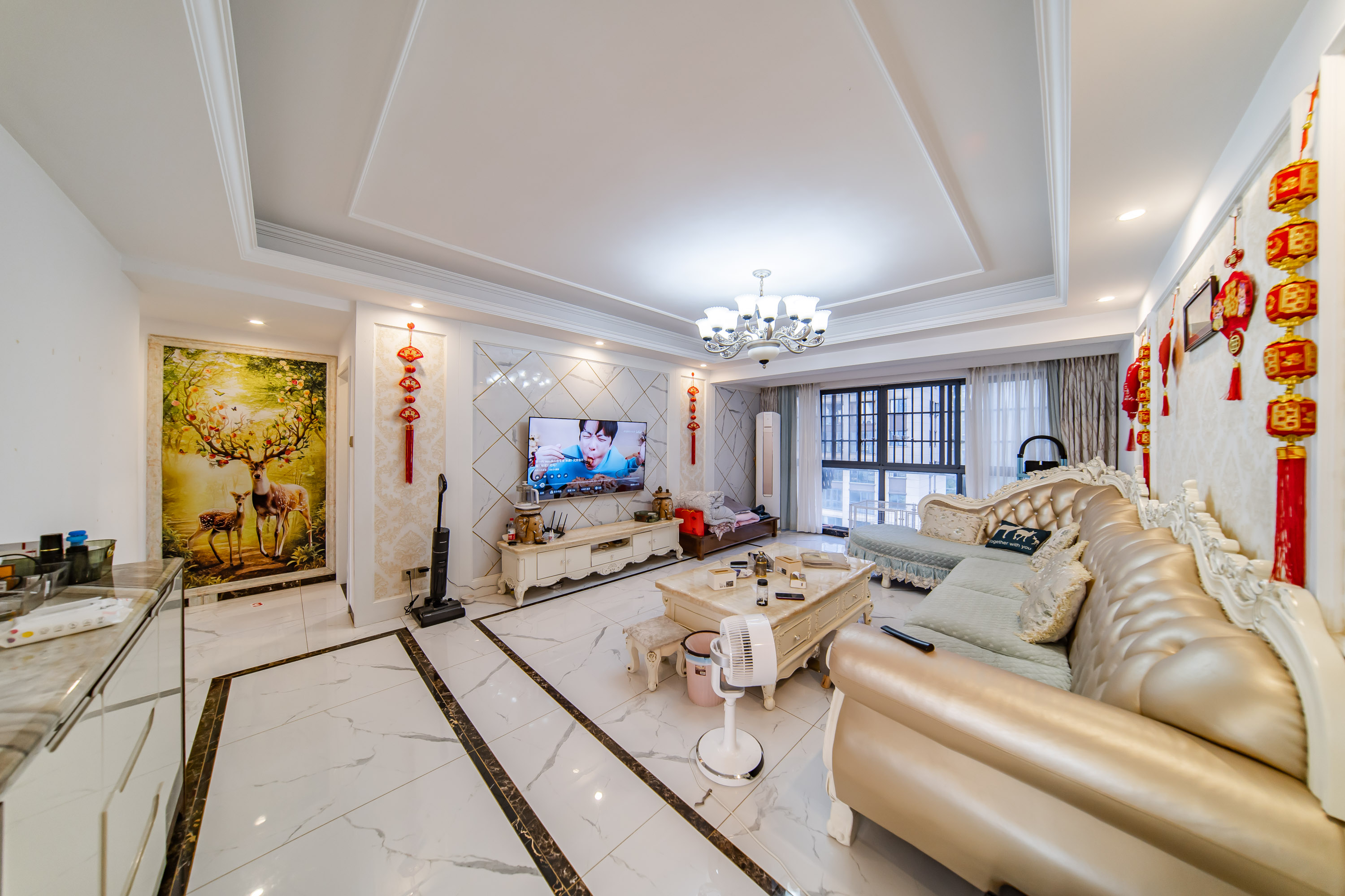 湘熙水郡(观澜海赋家园) 4室2厅2卫 158.0万 湘熙水郡(观澜海赋家园) 4室2厅2卫 158.0万客厅