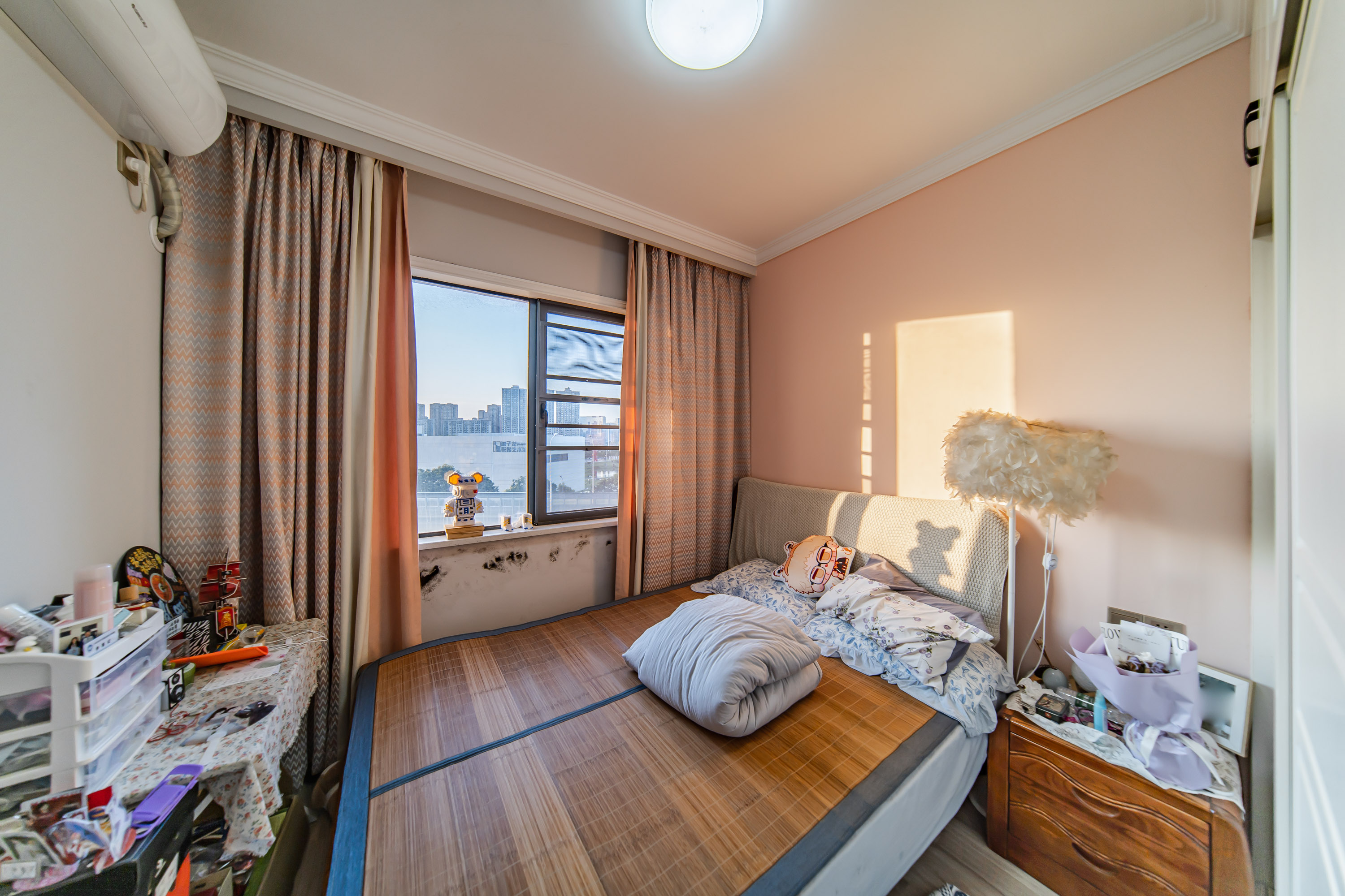 湘熙水郡(观澜海赋家园) 4室2厅2卫 158.0万 湘熙水郡(观澜海赋家园) 4室2厅2卫 158.0万卧室