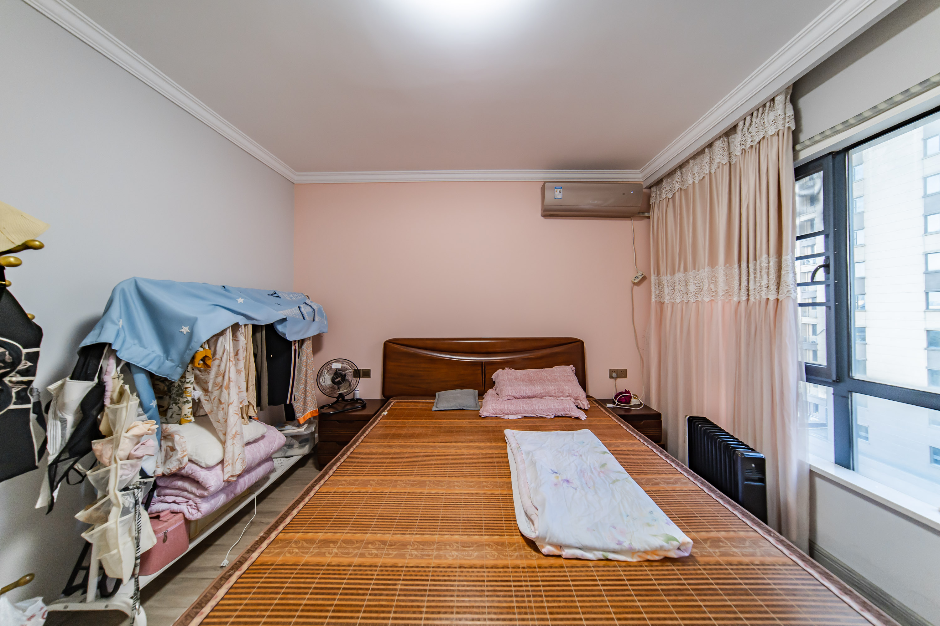 湘熙水郡(观澜海赋家园) 4室2厅2卫 158.0万 湘熙水郡(观澜海赋家园) 4室2厅2卫 158.0万卧室