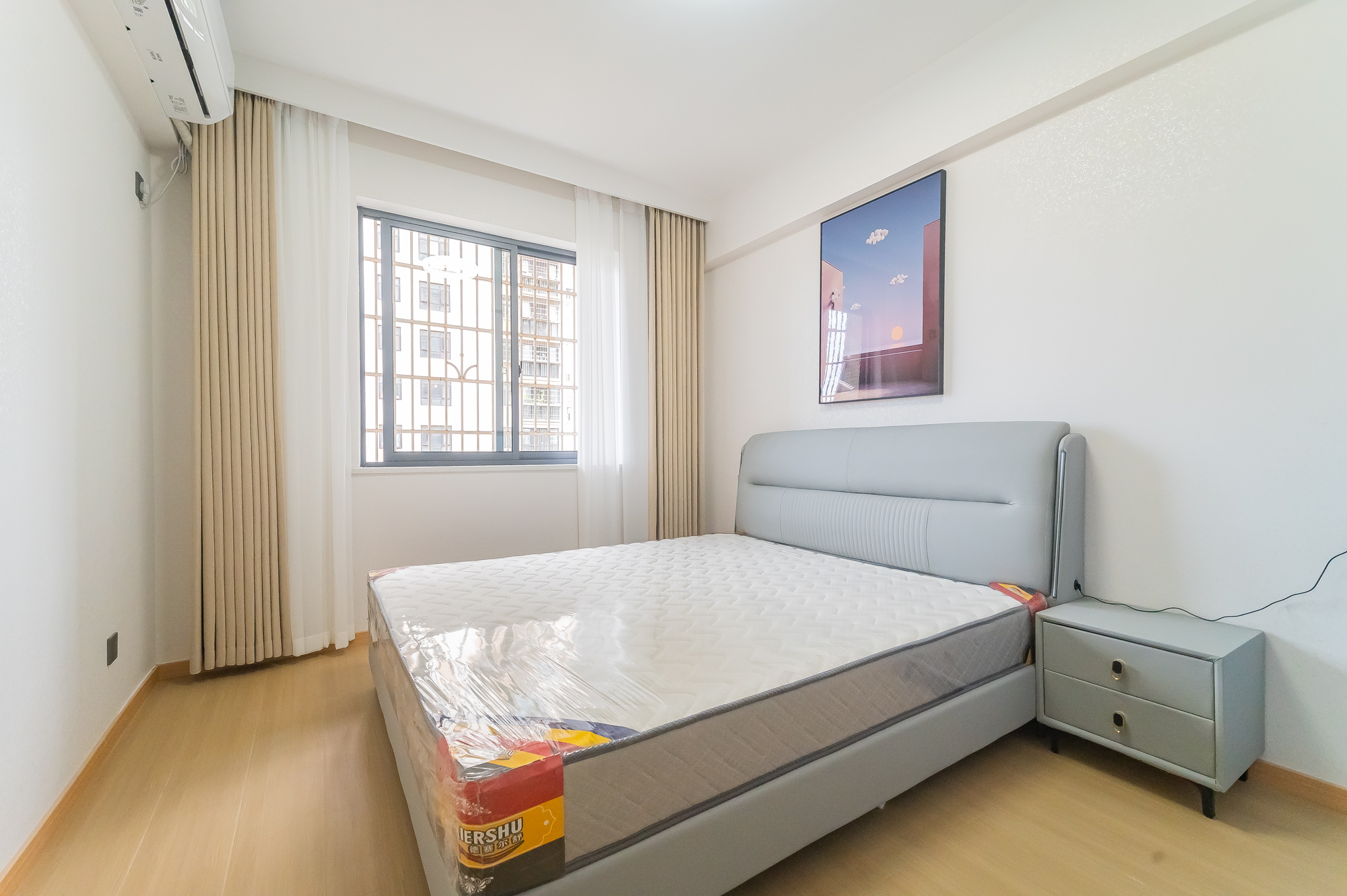 鹏基诺亚山林  4室2厅2卫    113.0万卧室