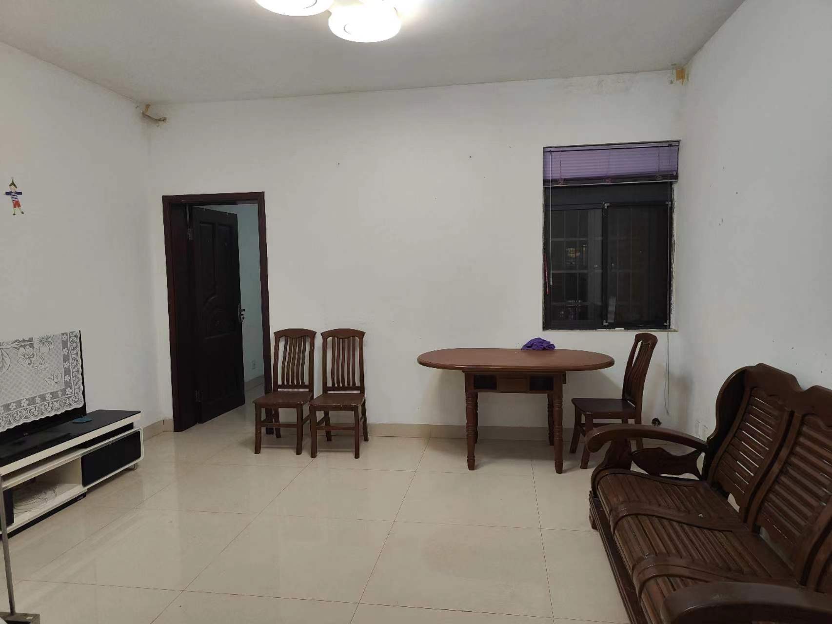 湘湾A区  1室1厅1卫    25.0万 湘湾A区  1室1厅1卫    25.0万室内图