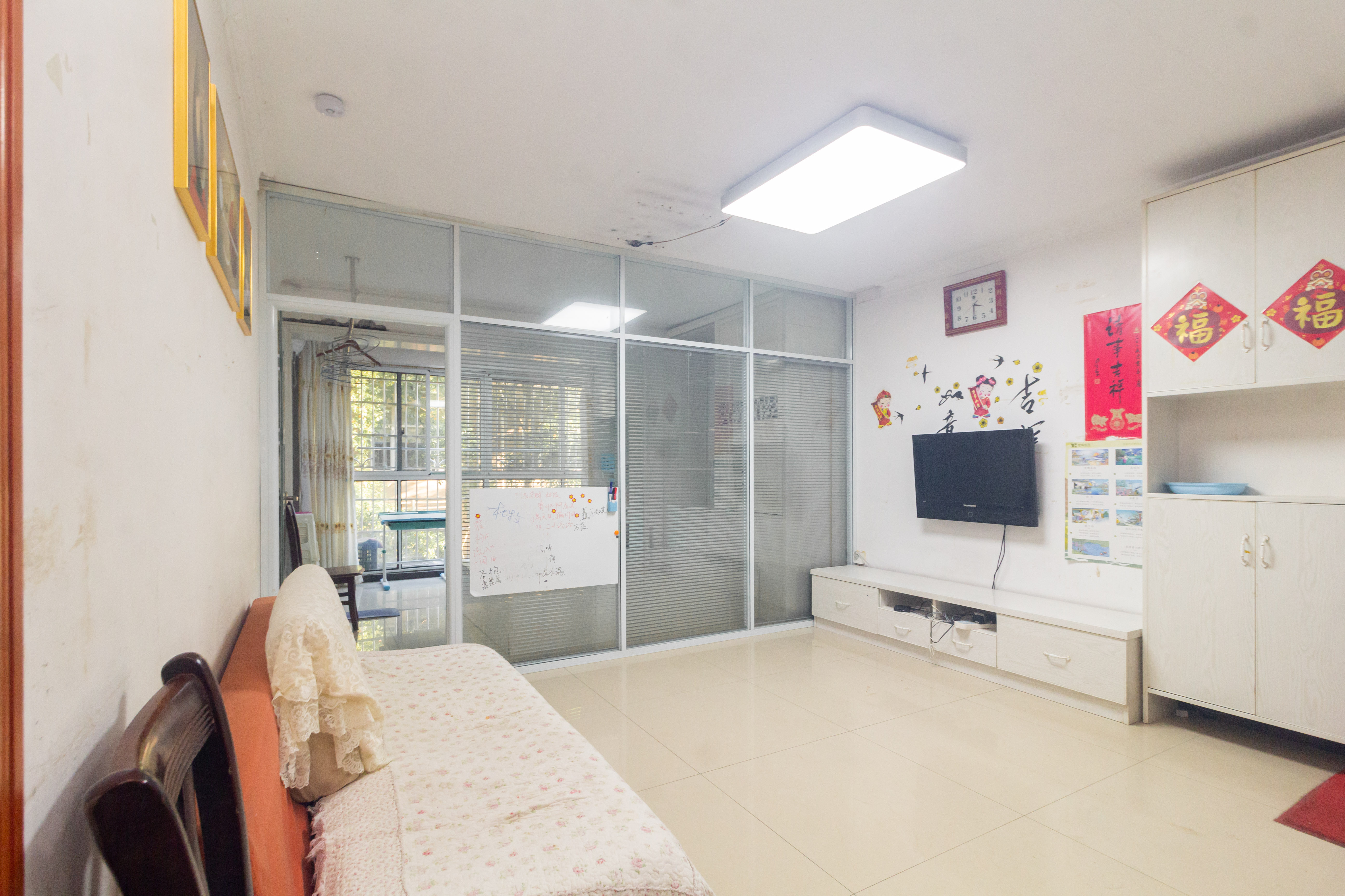 博雅湘水湾 3室1厅1卫 56.0万 博雅湘水湾 3室1厅1卫 56.0万客厅