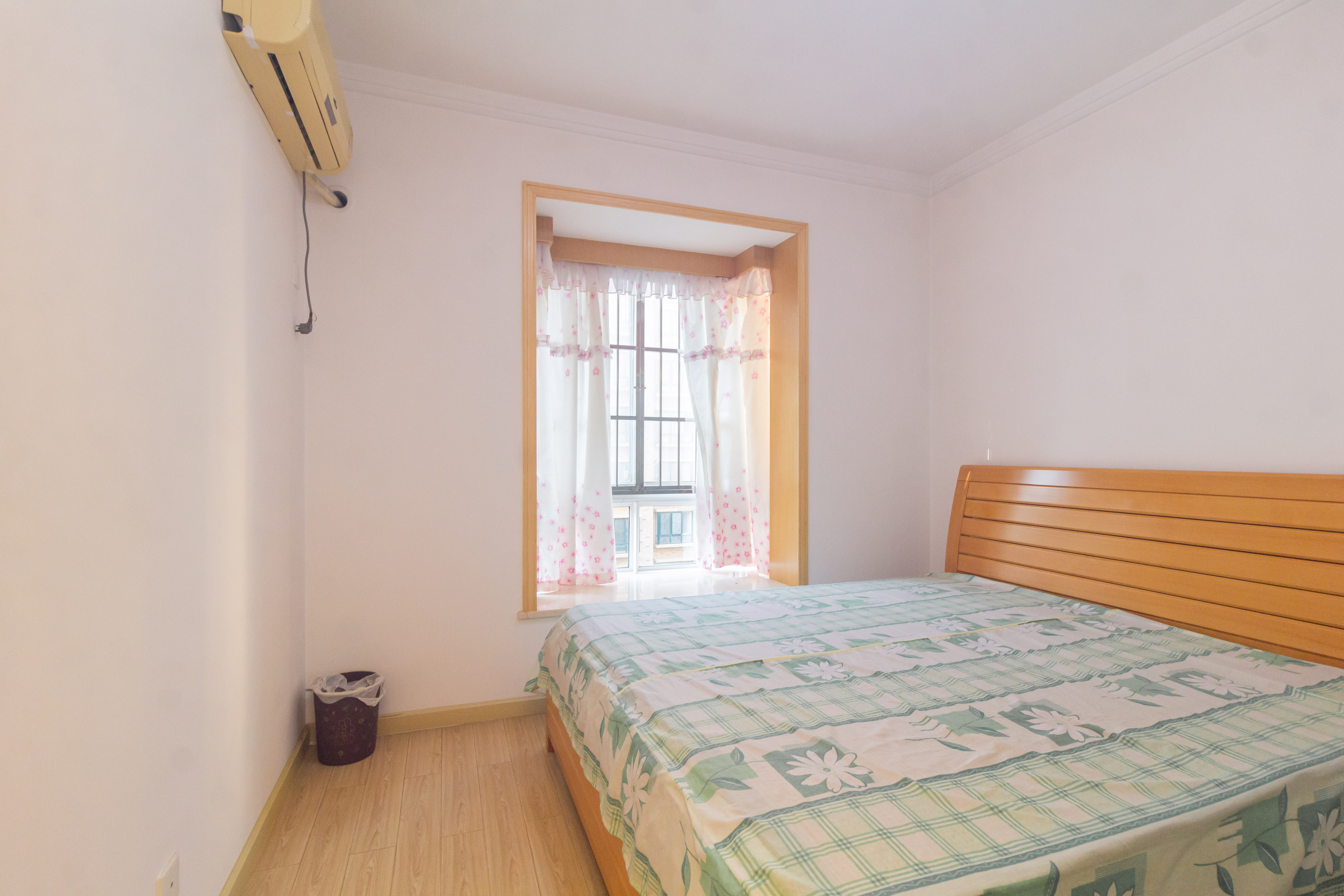 博雅湘水湾 3室2厅2卫 72.8万 博雅湘水湾 3室2厅2卫 72.8万卧室