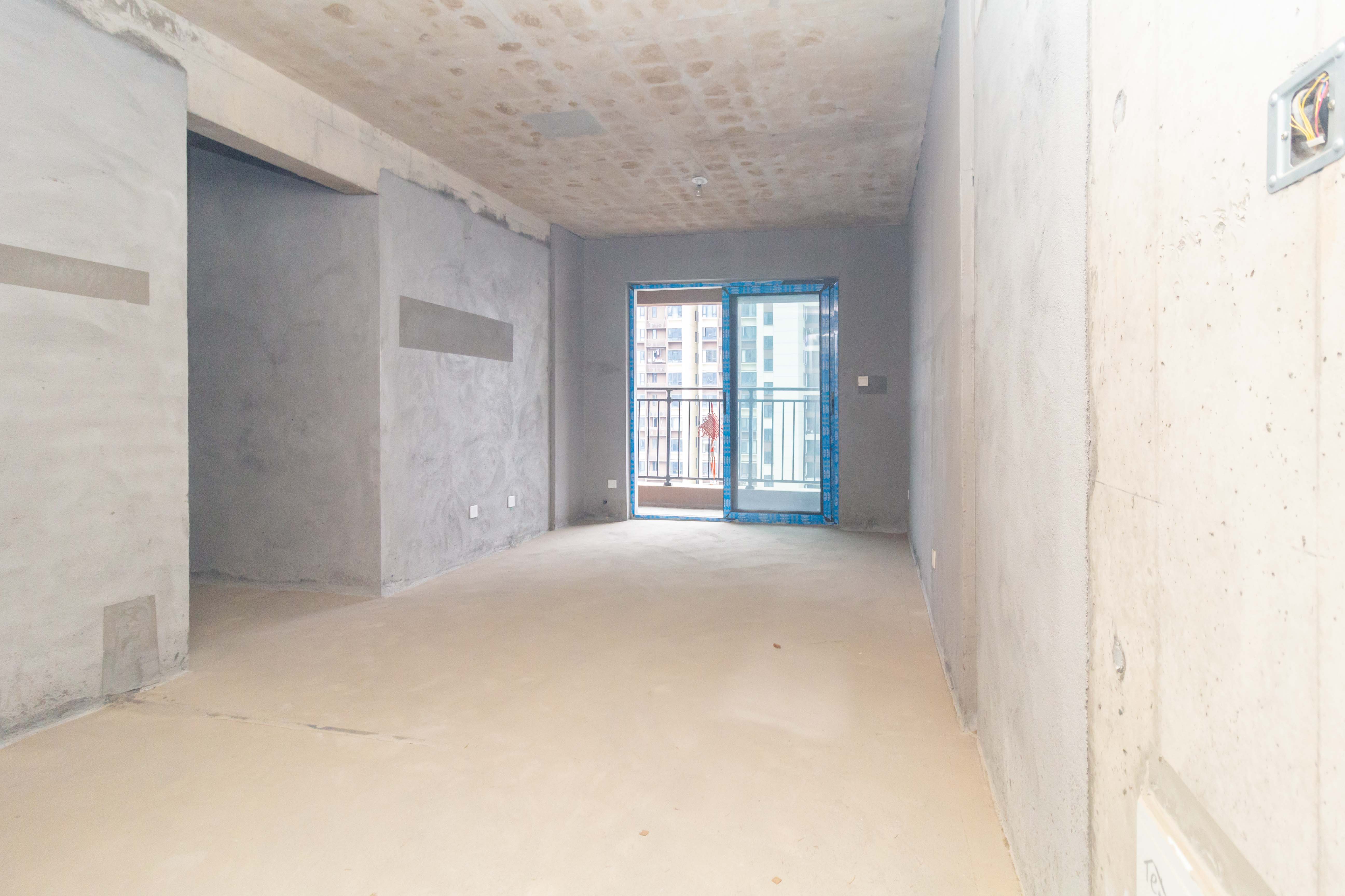 华远海蓝郡  3室2厅2卫    45.0万 华远海蓝郡  3室2厅2卫    45.0万客厅