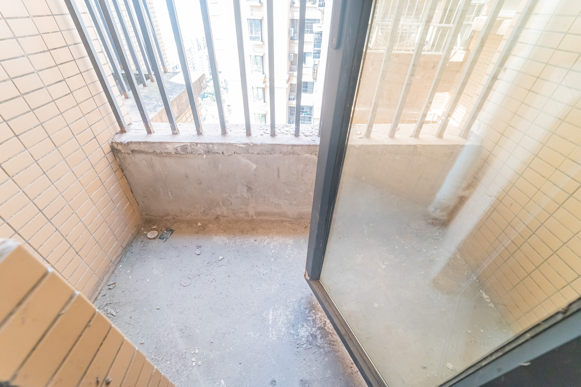 深业睿城 2室2厅1卫 50.0万 深业睿城 2室2厅1卫 50.0万其他