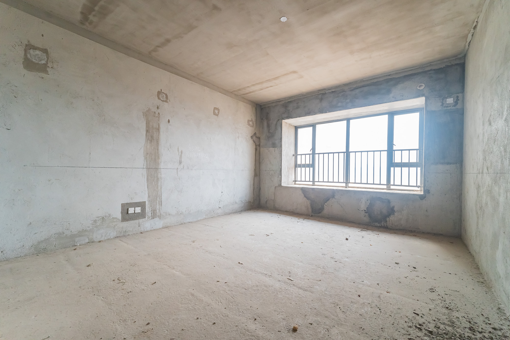 碧桂园威尼斯城 4室2厅2卫 175.0万 碧桂园威尼斯城 4室2厅2卫 175.0万其他