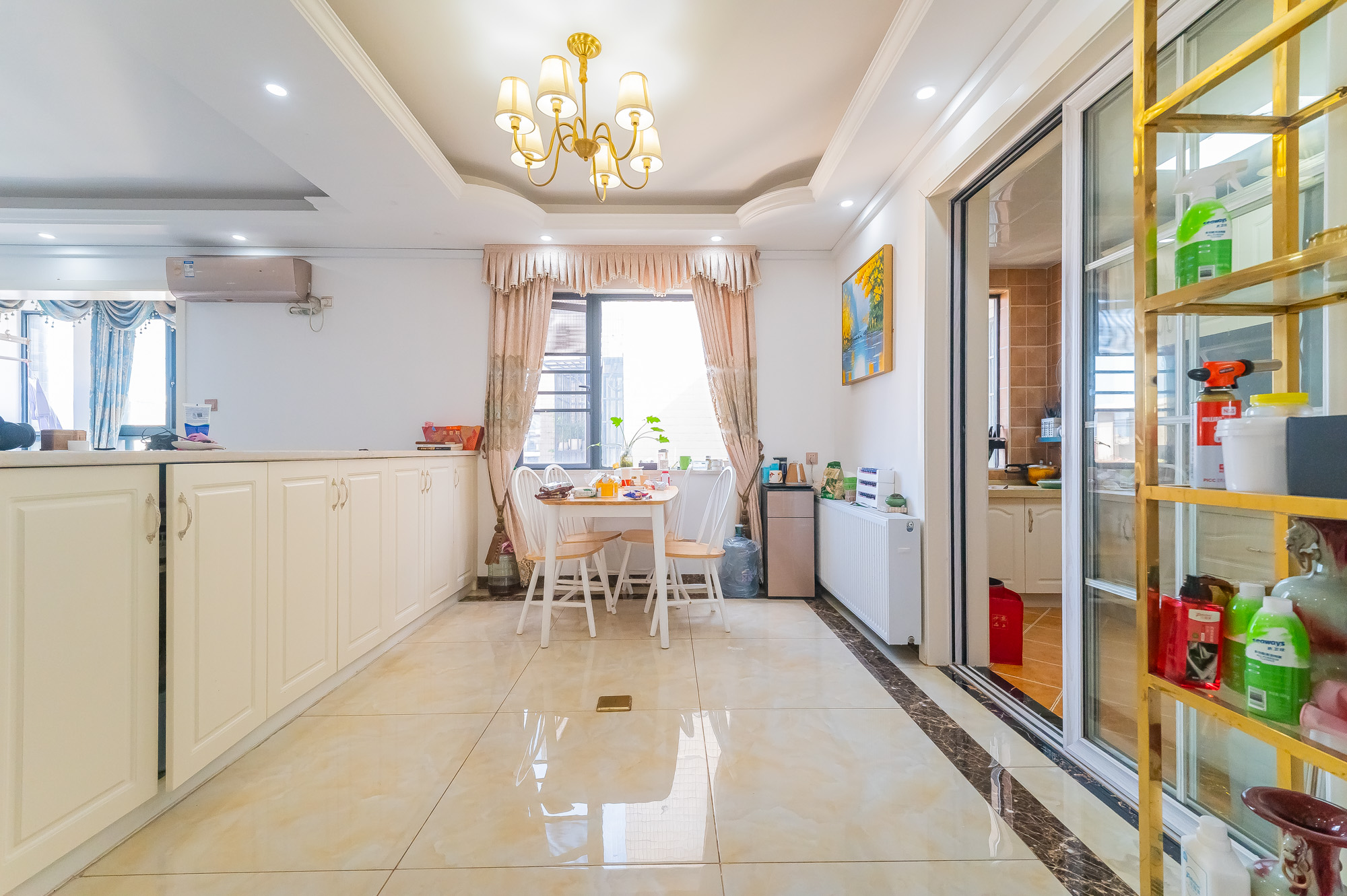 蓝山郡 4室2厅2卫 99.8万 蓝山郡 4室2厅2卫 99.8万其他