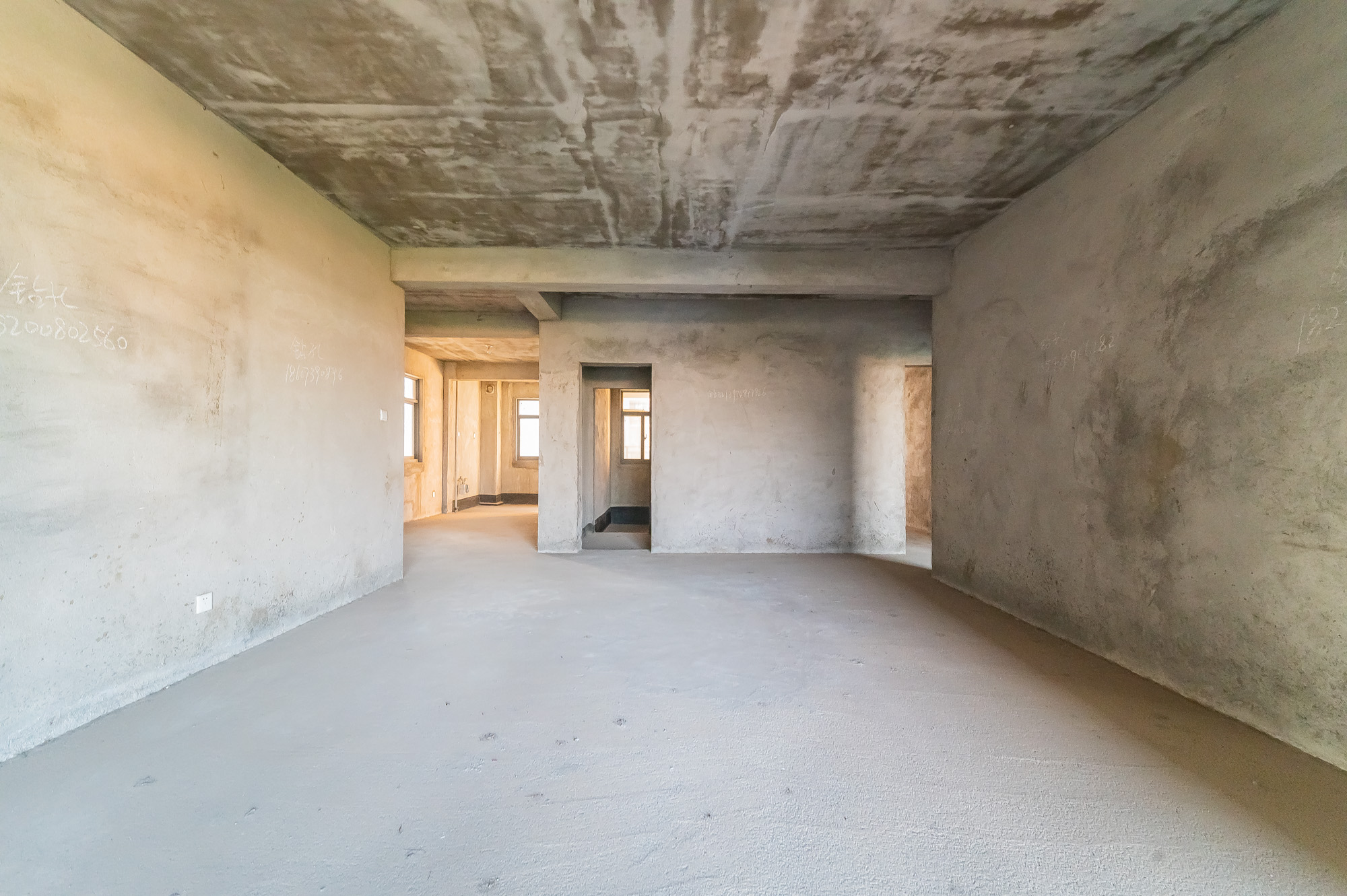 星电恬园 4室2厅2卫 109.8万 星电恬园 4室2厅2卫 109.8万客厅