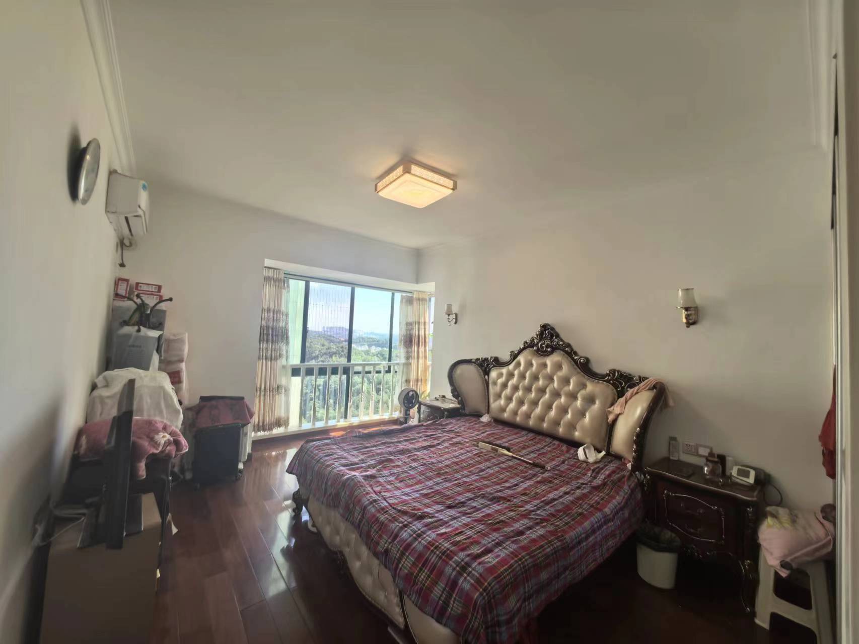 经世皇城 3室2厅2卫 80.0万 经世皇城 3室2厅2卫 80.0万室内图