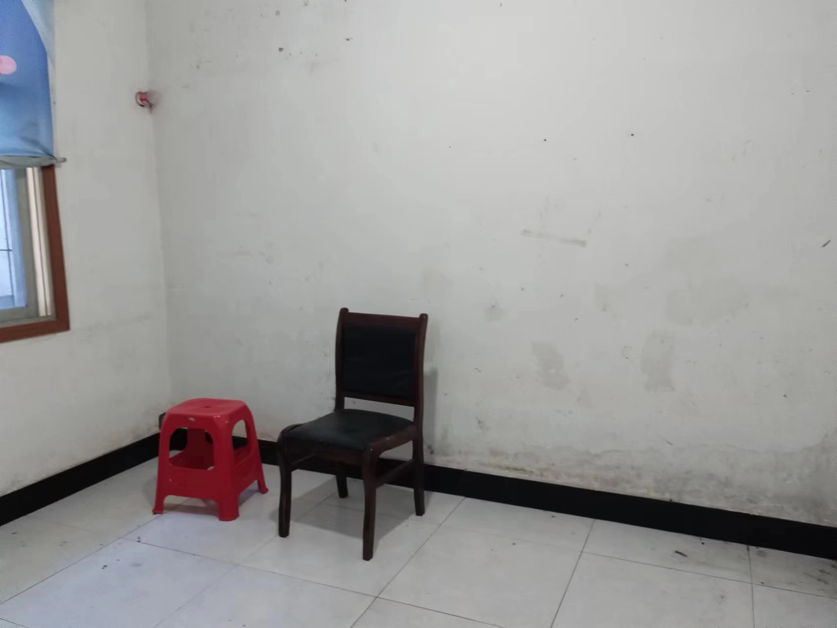 富绅花园  3室2厅2卫    51.8万 富绅花园  3室2厅2卫    51.8万室内图