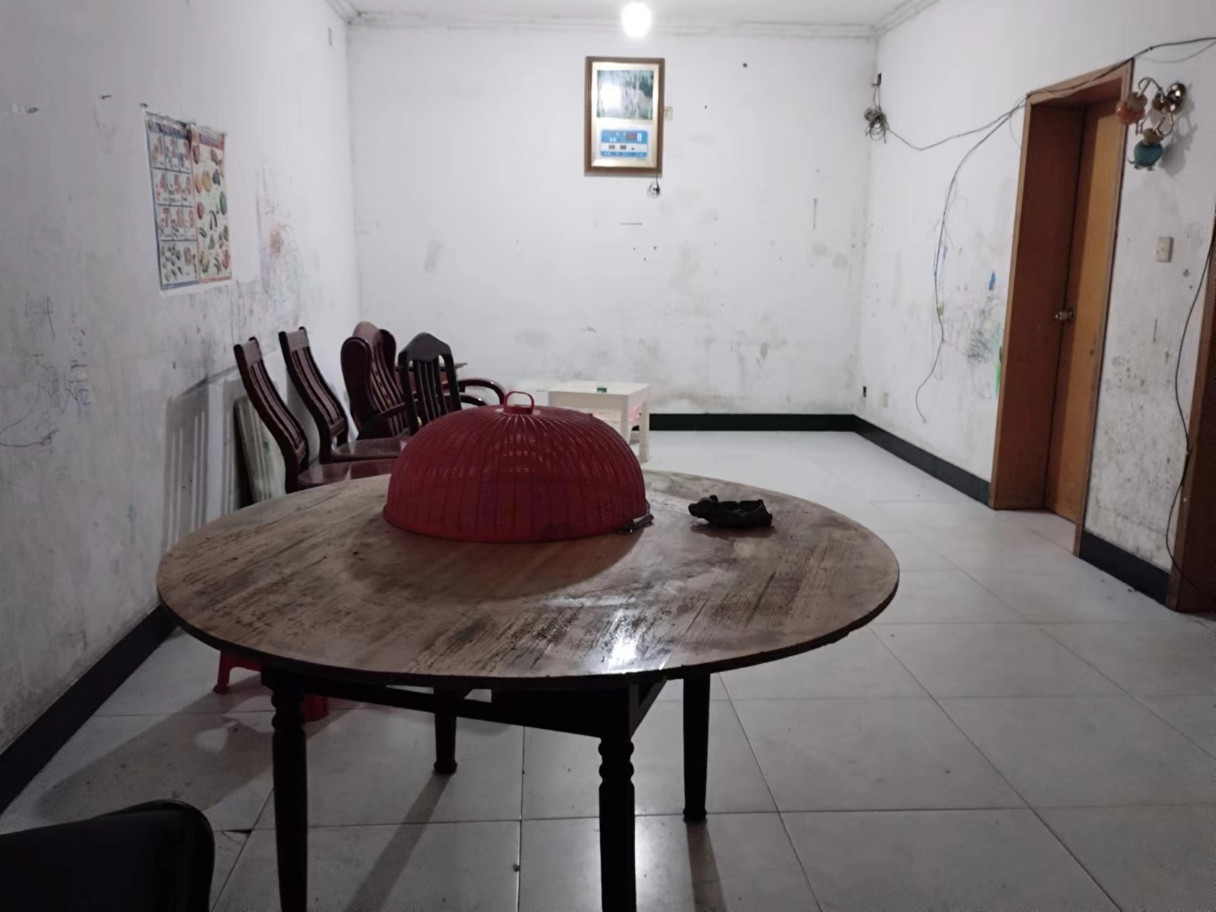 富绅花园  3室2厅2卫    51.8万 富绅花园  3室2厅2卫    51.8万室内图