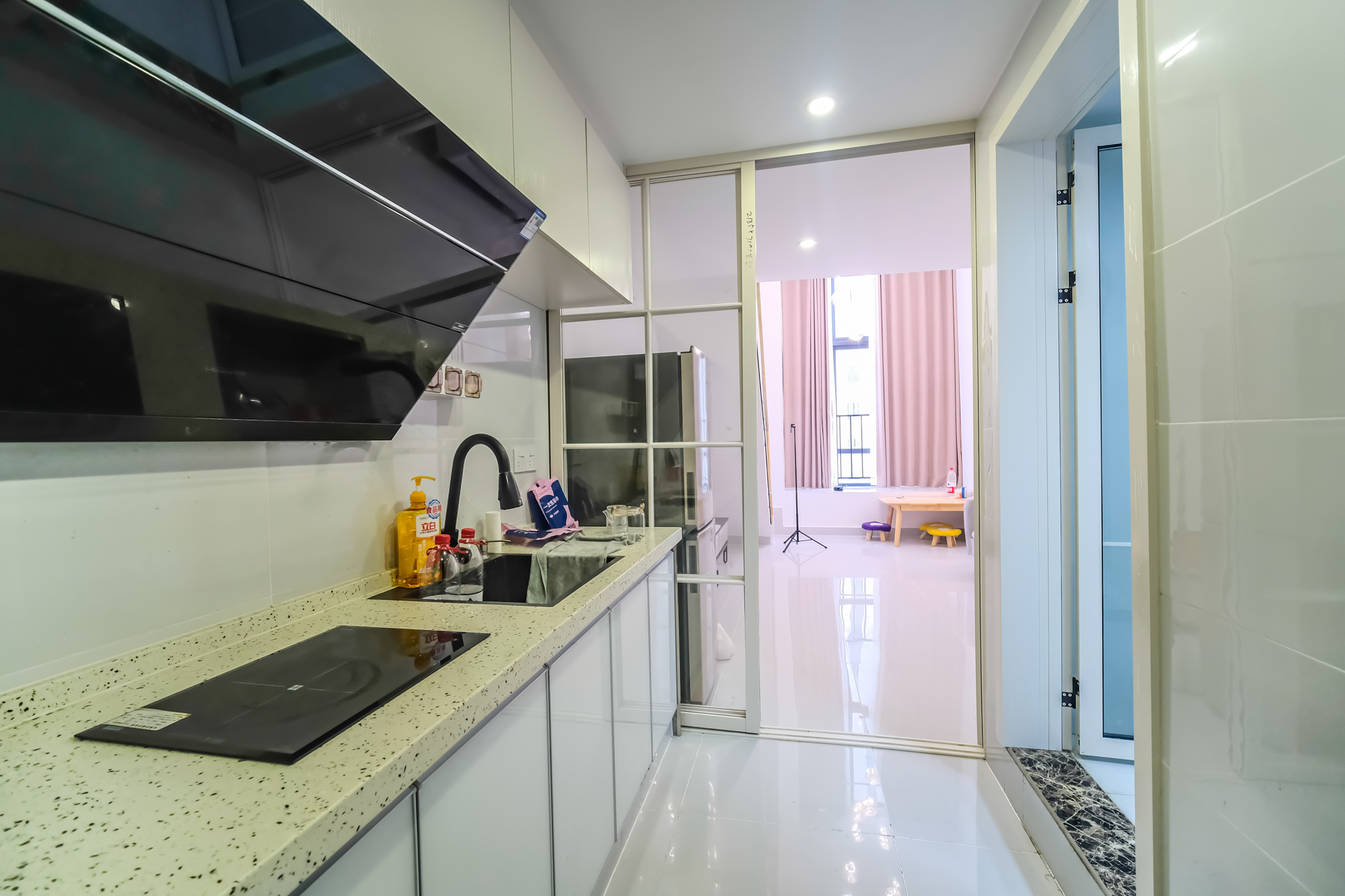 碧桂园翘楚棠  1室1厅1卫    26.8万 碧桂园翘楚棠  1室1厅1卫    26.8万厨房