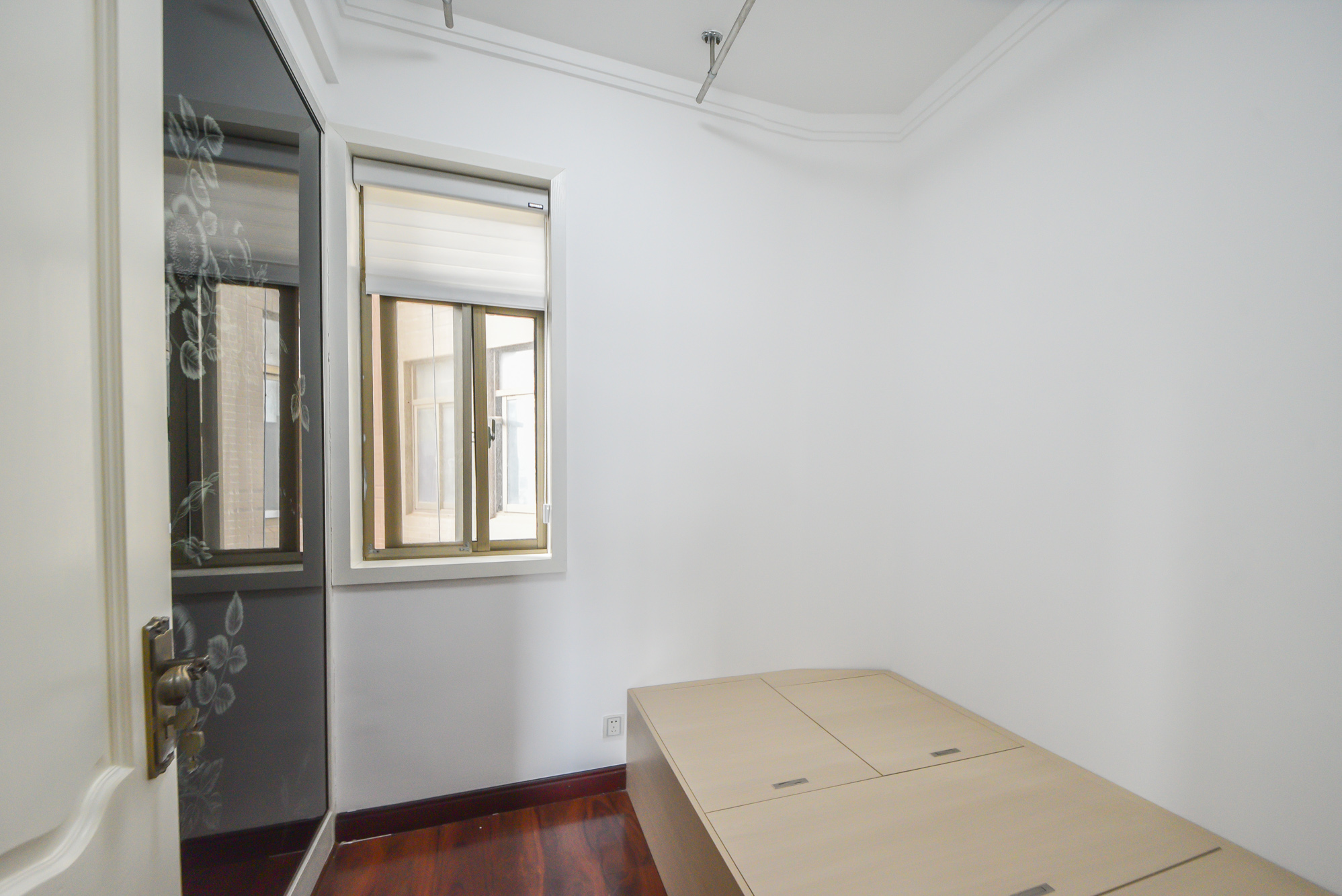 城南郡  3室2厅2卫    96.0万卧室