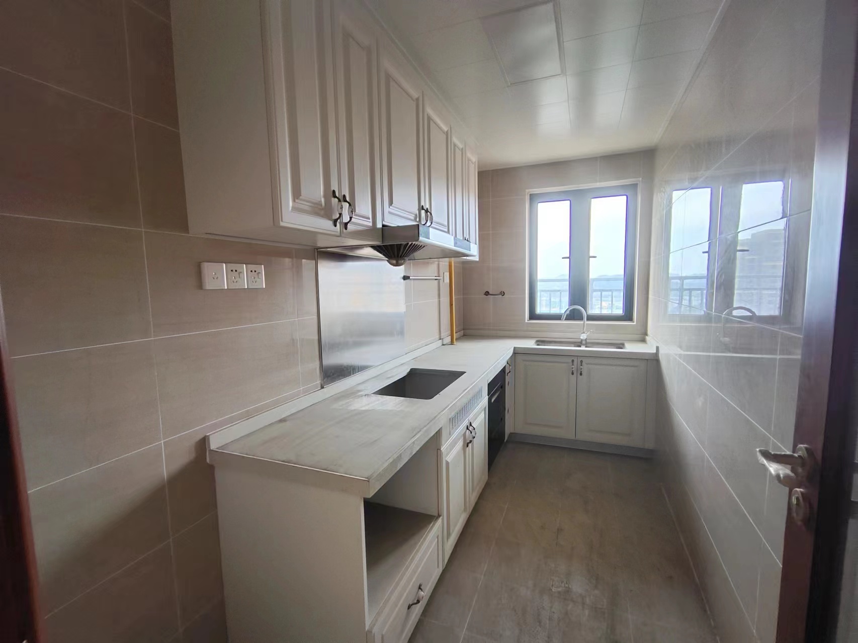 恒大华府 3室2厅2卫 80.0万 恒大华府 3室2厅2卫 80.0万室内图