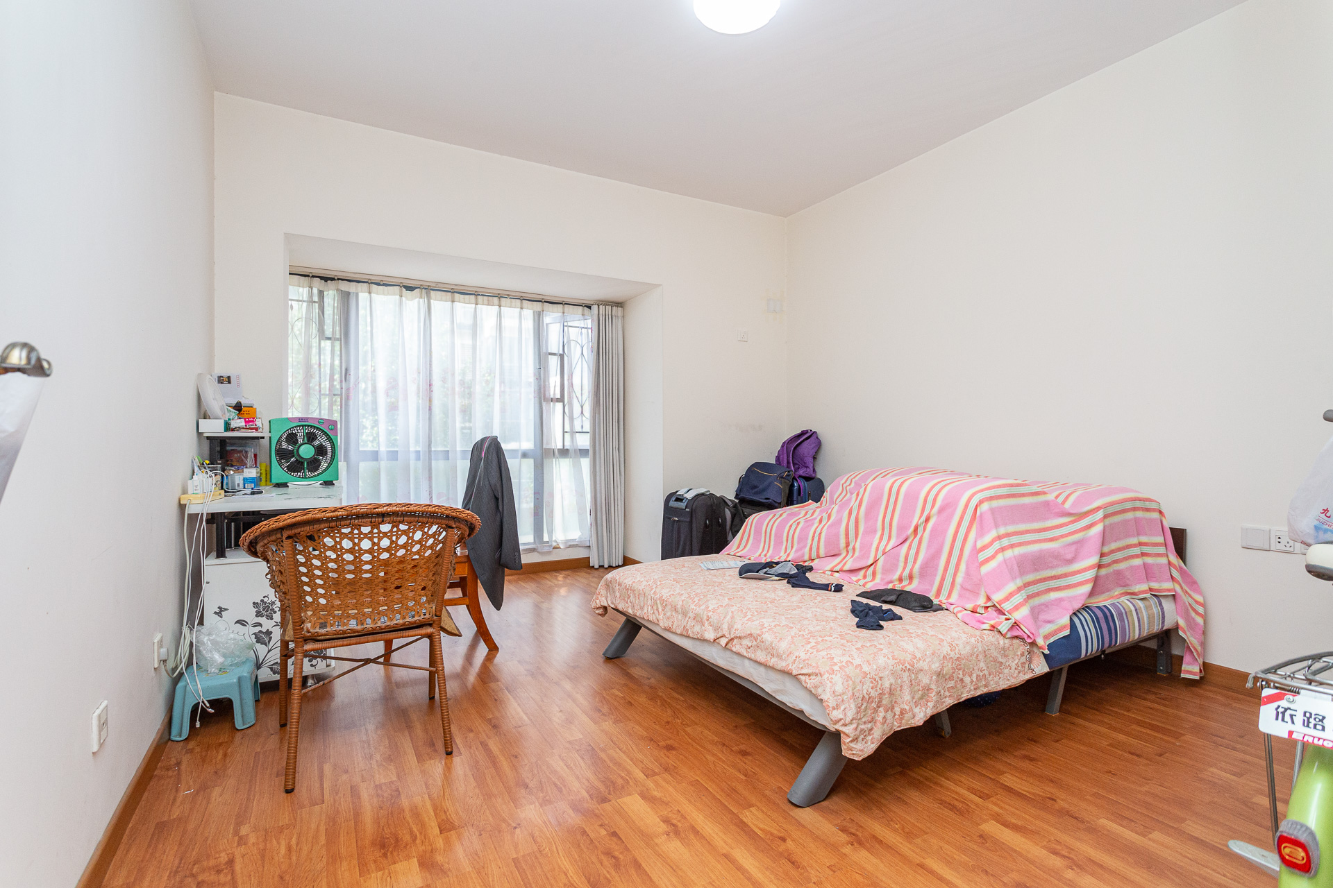 南山苏迪亚诺 4室2厅2卫 90.0万 南山苏迪亚诺 4室2厅2卫 90.0万卧室