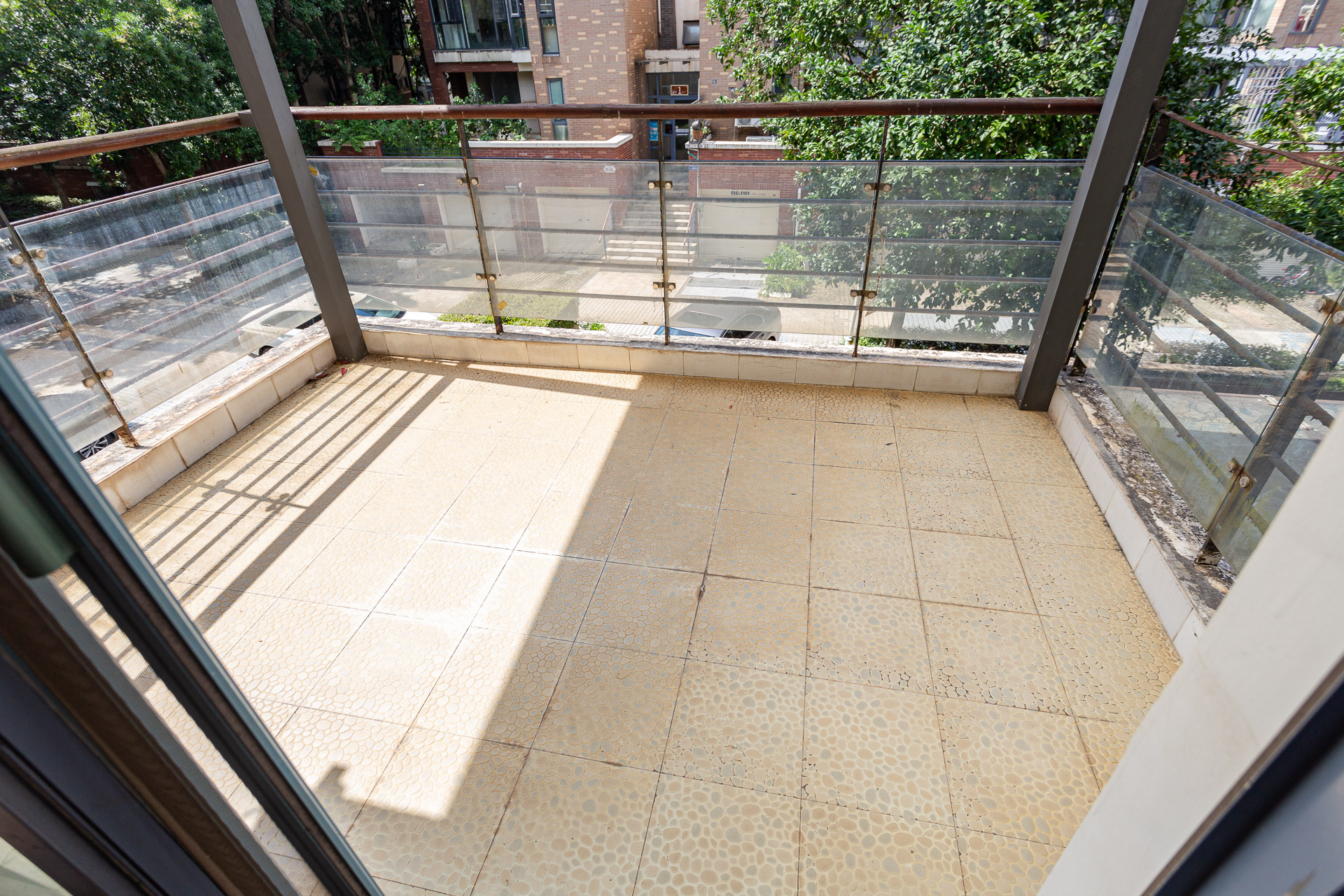 南山苏迪亚诺 4室2厅2卫 90.0万 南山苏迪亚诺 4室2厅2卫 90.0万阳台