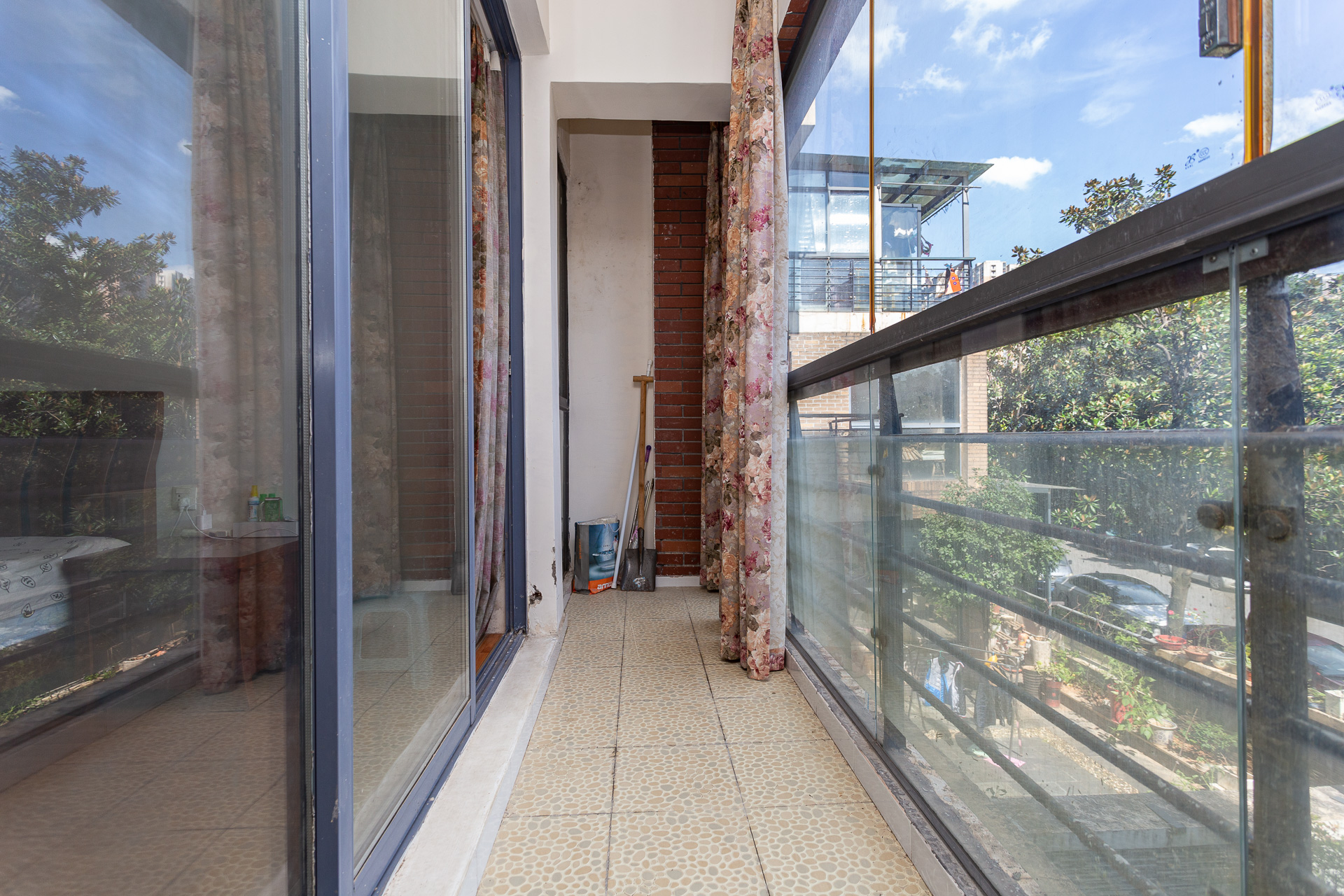 南山苏迪亚诺 4室2厅2卫 90.0万 南山苏迪亚诺 4室2厅2卫 90.0万阳台