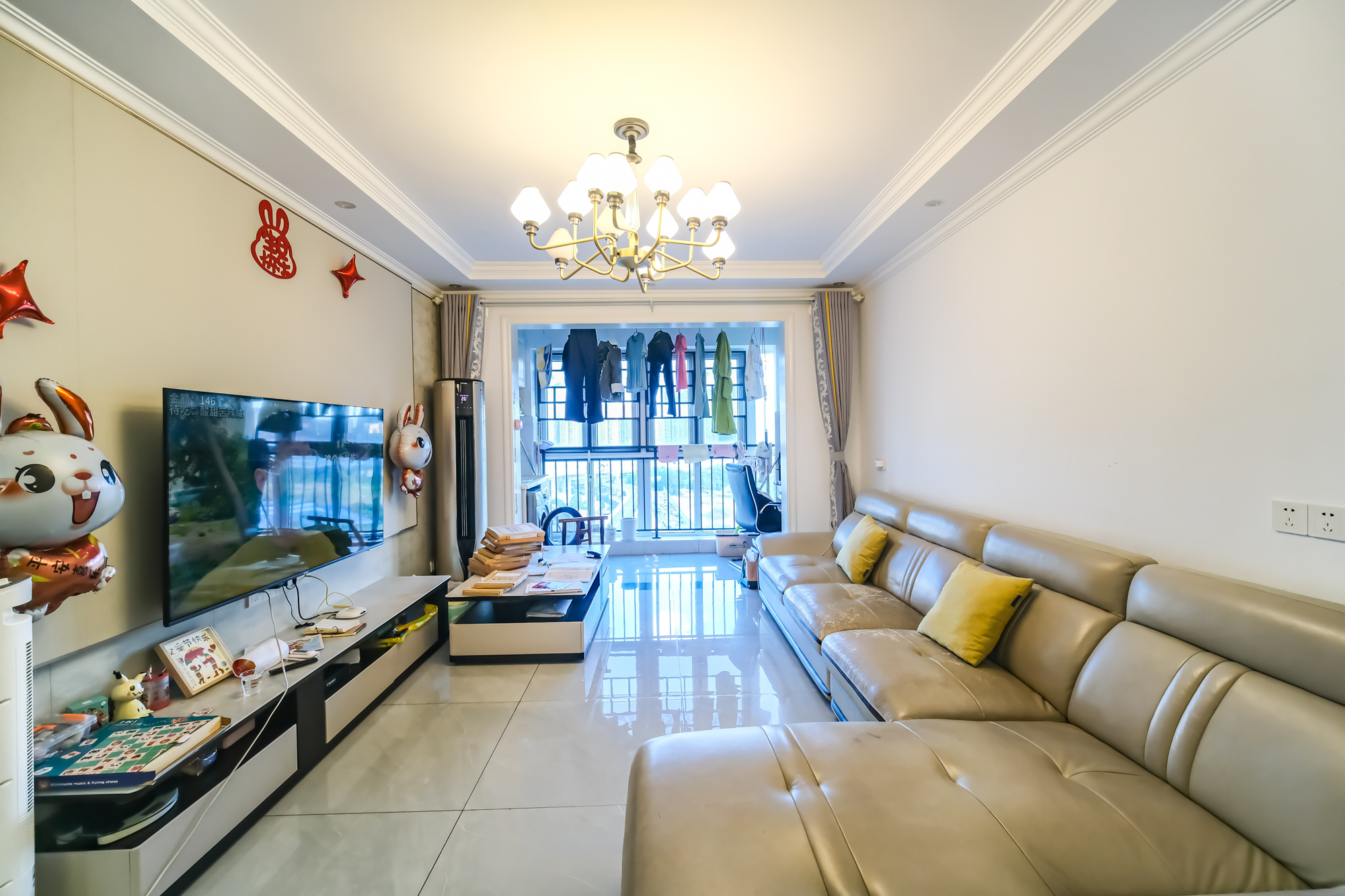 荣盛花语城 3室2厅1卫 81.8万 荣盛花语城 3室2厅1卫 81.8万客厅