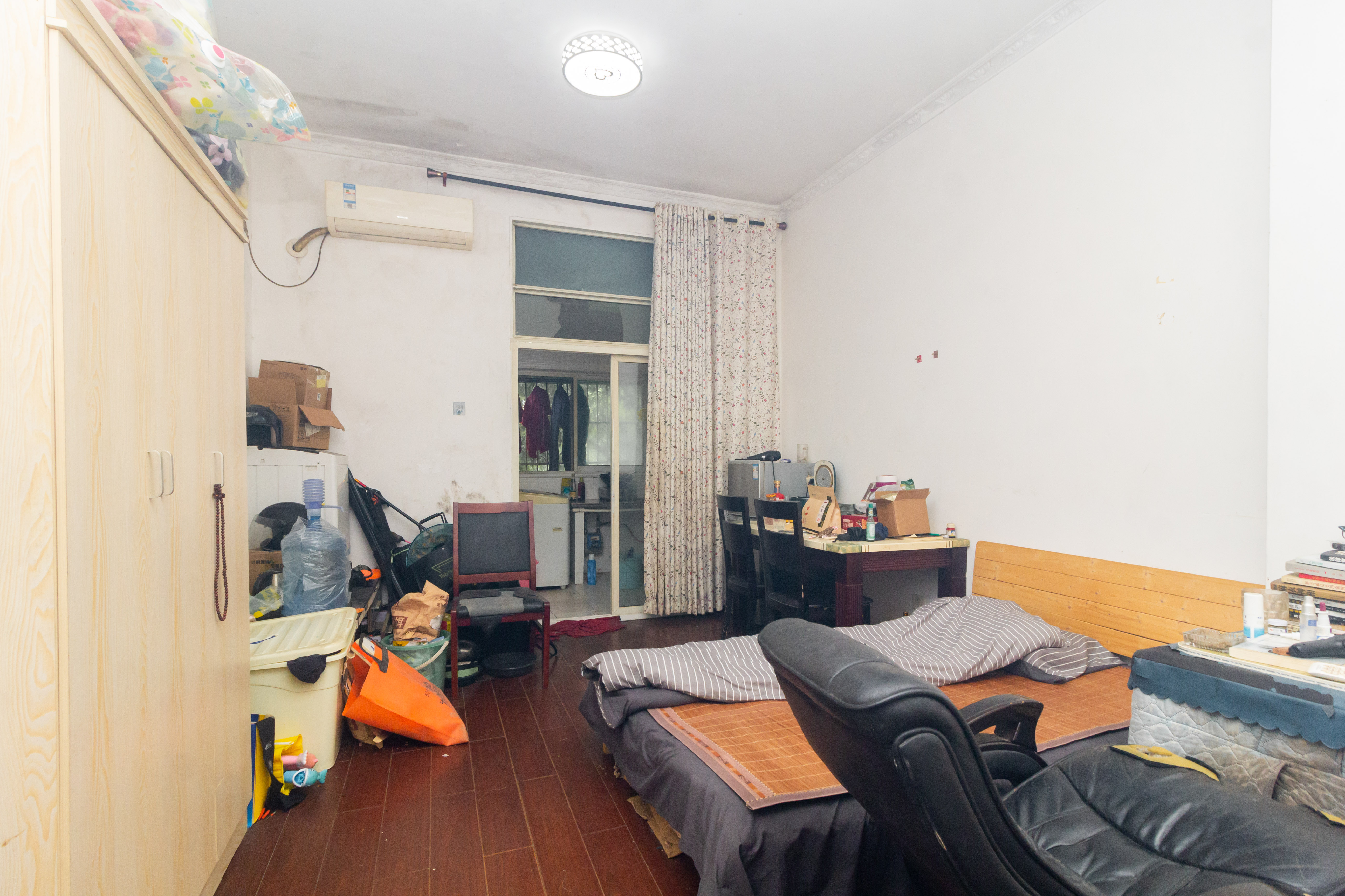 创业乐园 1室0厅0卫 17.8万 创业乐园 1室0厅0卫 17.8万客厅