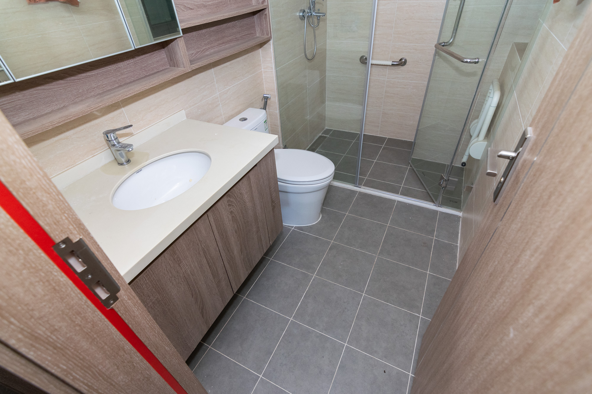 美的翰城  3室2厅2卫    79.0万 美的翰城  3室2厅2卫    79.0万卫生间