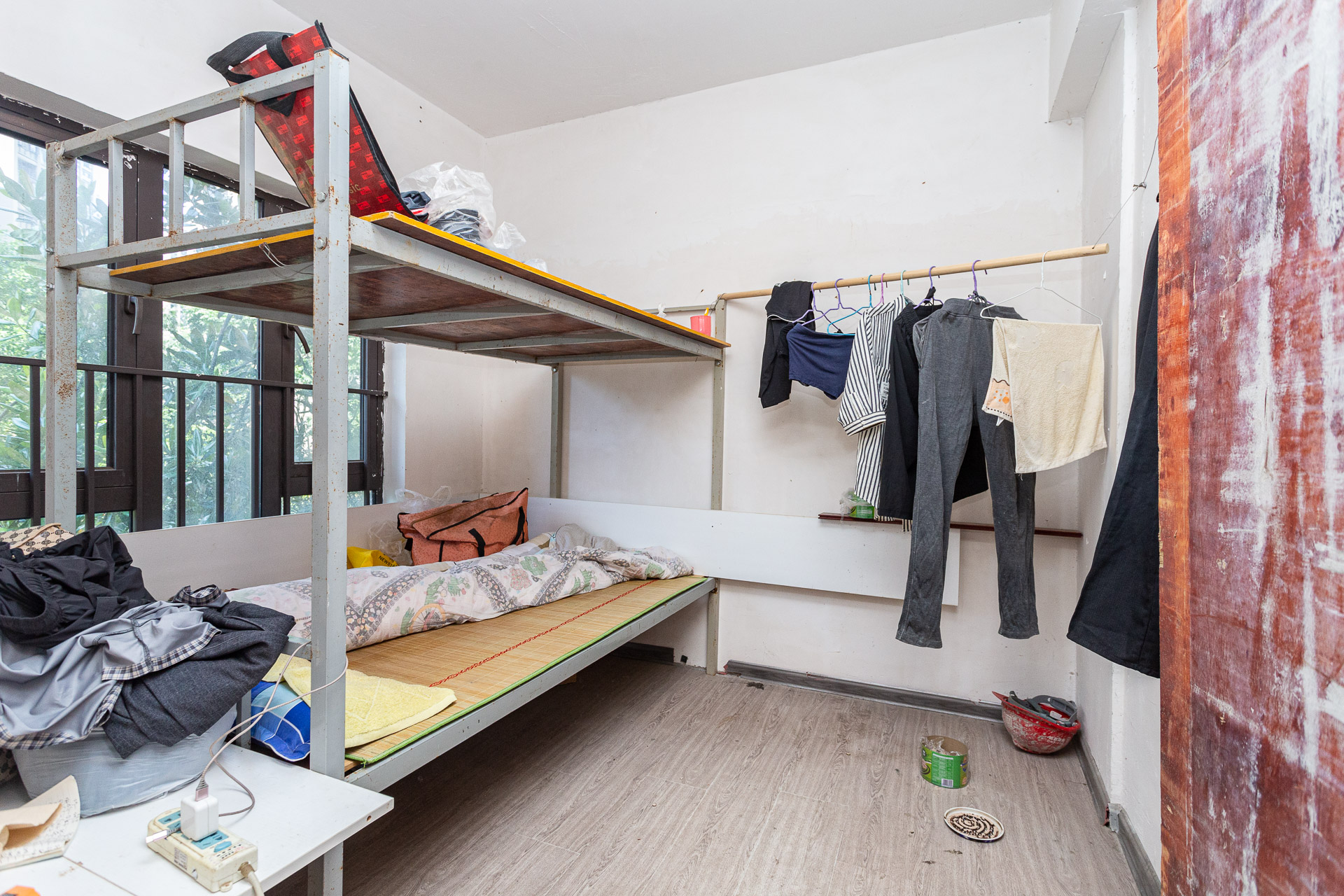 时代倾城五期  4室2厅2卫    87.0万 时代倾城五期  4室2厅2卫    87.0万卧室