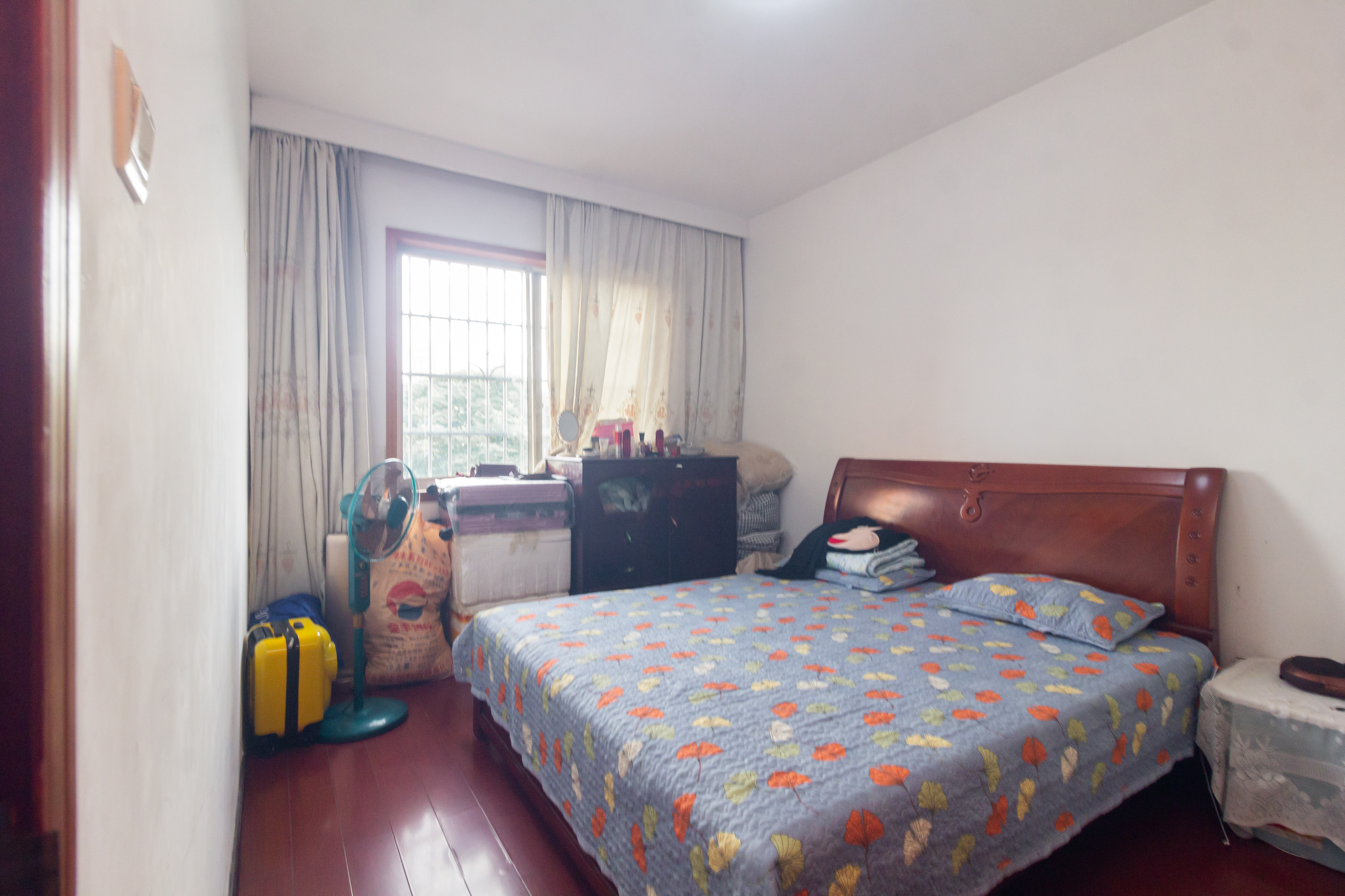 三六一四厂宿舍 2室2厅1卫 30.0万 三六一四厂宿舍 2室2厅1卫 30.0万卧室