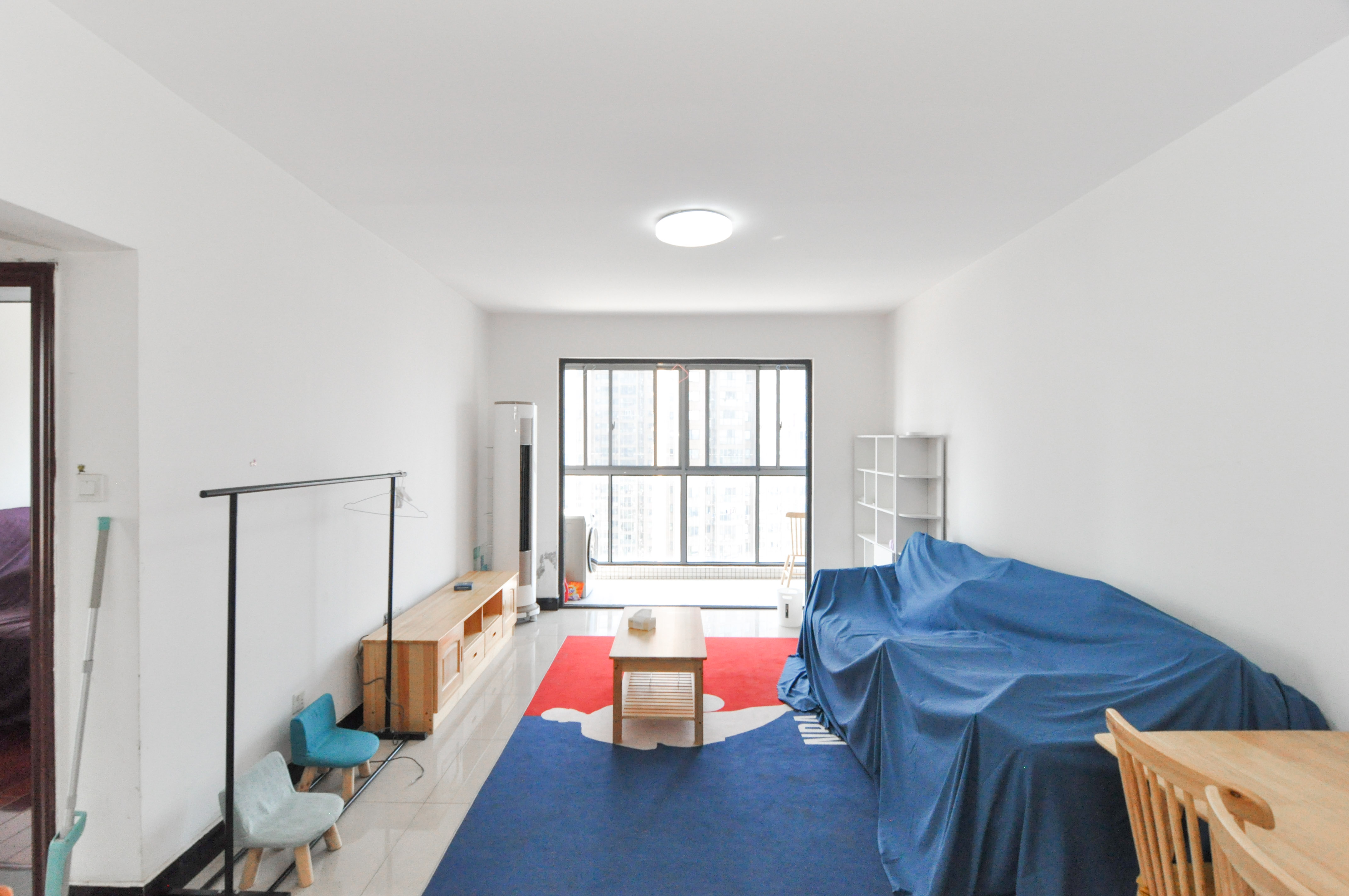 高鑫麓城 2室2厅1卫 81.18万 高鑫麓城 2室2厅1卫 81.18万客厅