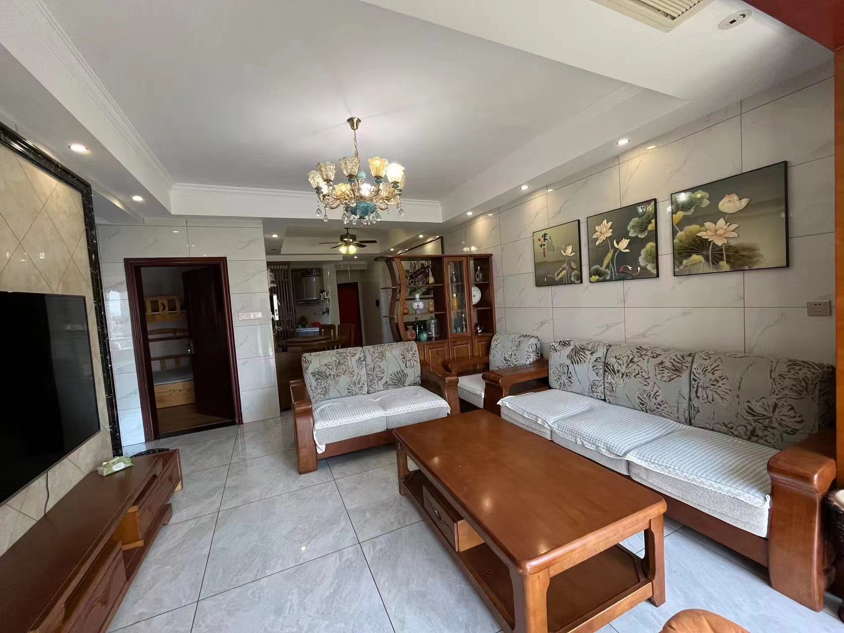 龙腾国际 2室2厅1卫 59.8万 龙腾国际 2室2厅1卫 59.8万室内图