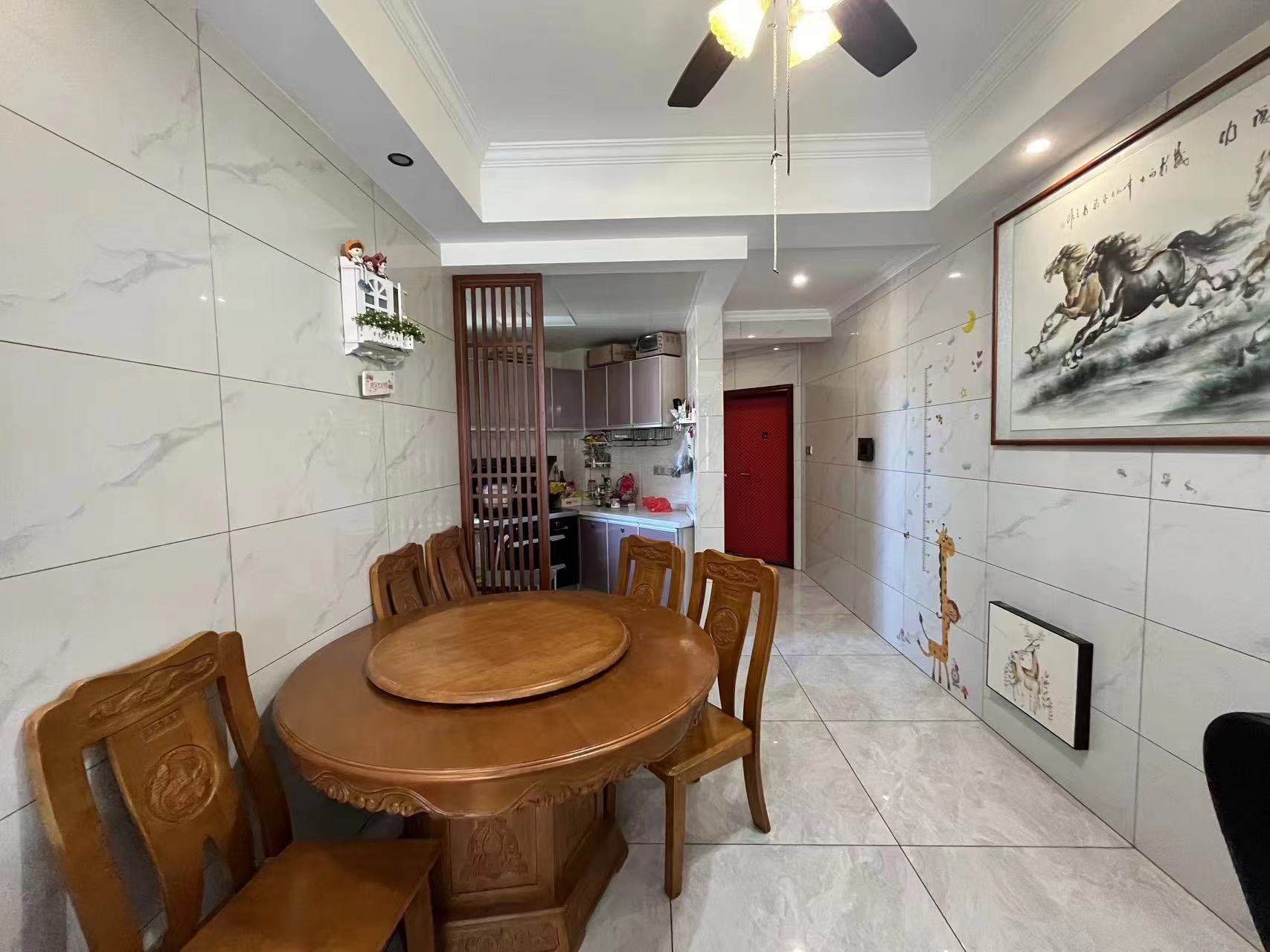 龙腾国际 2室2厅1卫 59.8万 龙腾国际 2室2厅1卫 59.8万室内图