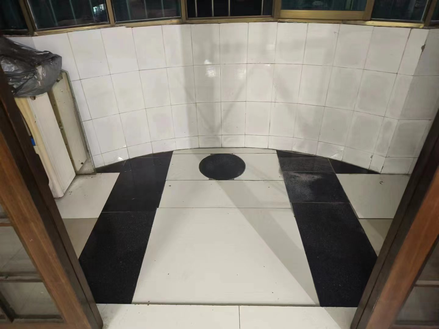 龙泰熙城  3室2厅1卫   1000.00元/月室内图1