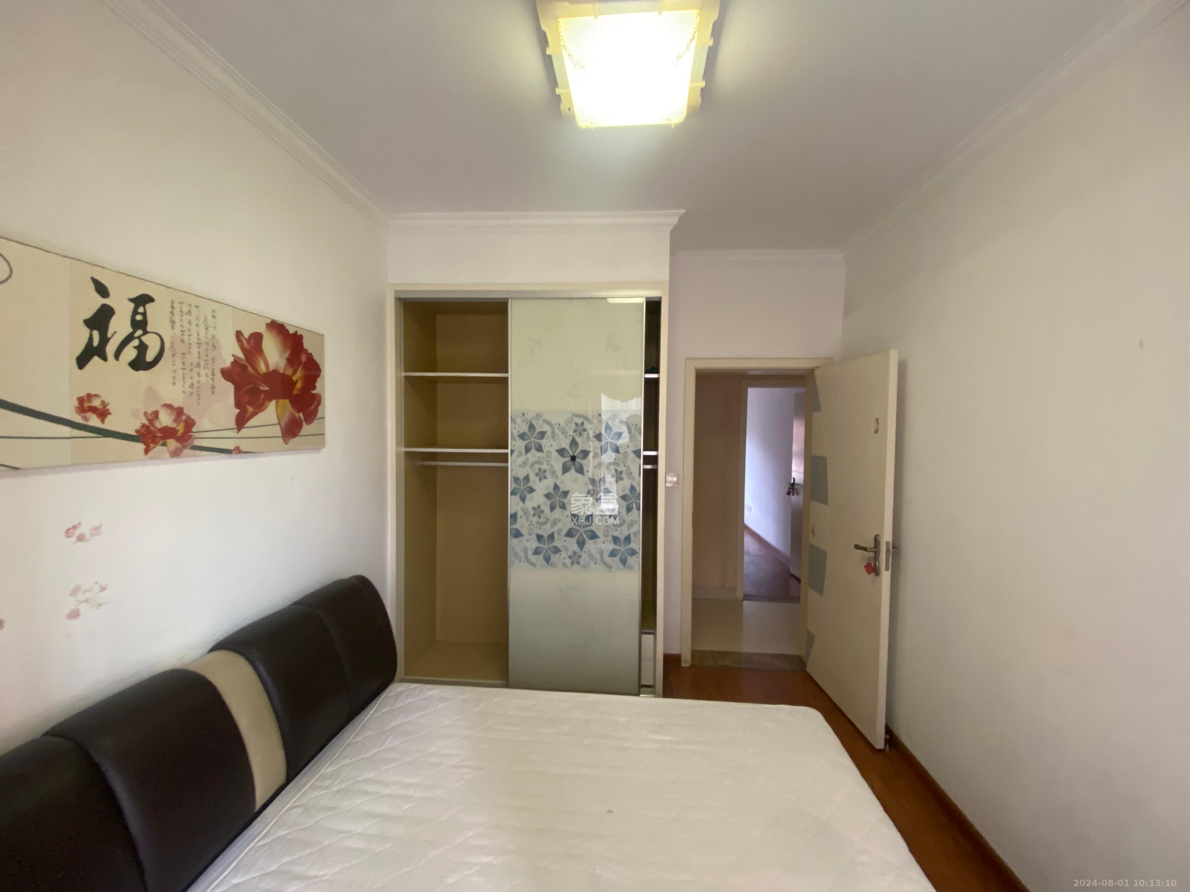 紫云阁 3室2厅2卫 2000.0元/月 紫云阁 3室2厅2卫 2000.0元/月室内图