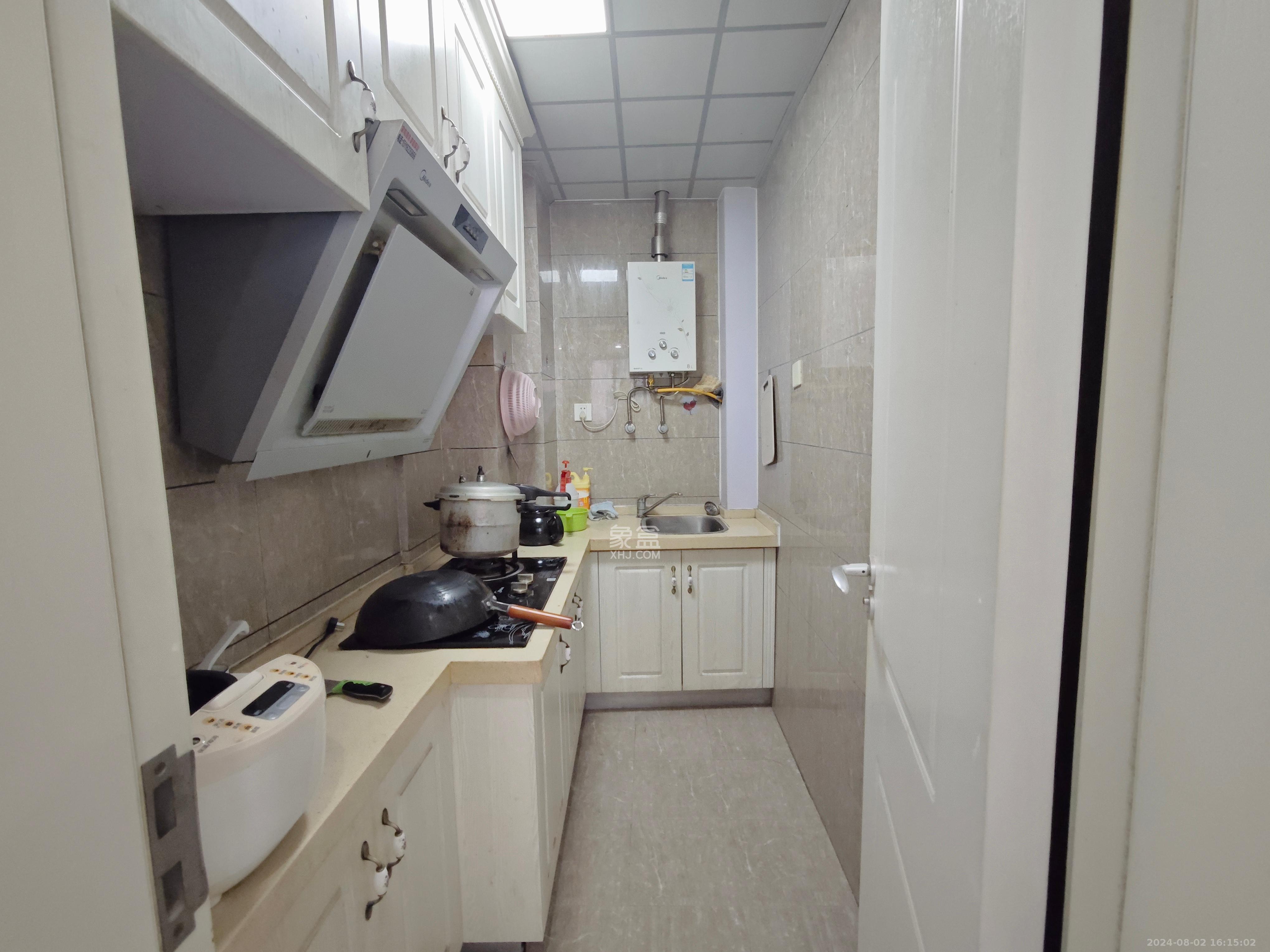 蓝湾国际广场 2室1厅1卫 2800.0元/月 蓝湾国际广场 2室1厅1卫 2800.0元/月室内图