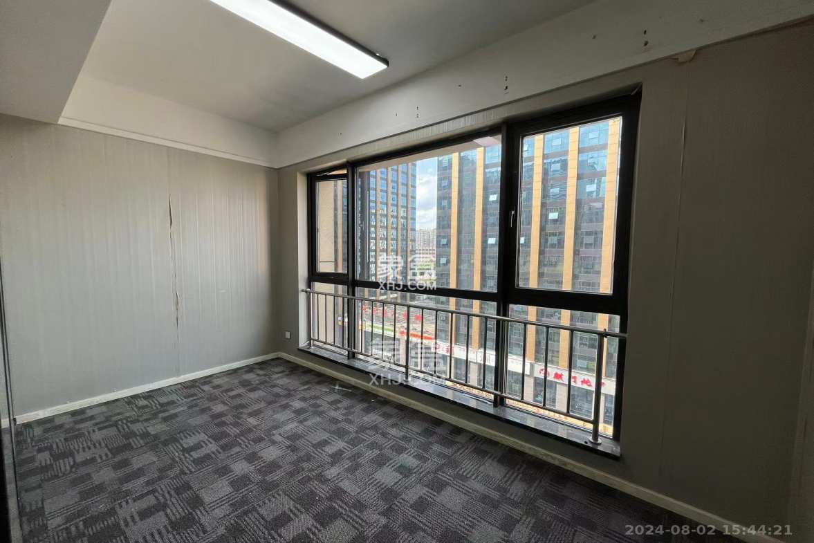 德思勤城市广场(宝格丽公寓) 1室1厅1卫 2800.00元/月 德思勤城市广场(宝格丽公寓) 1室1厅1卫 2800.00元/月室内图