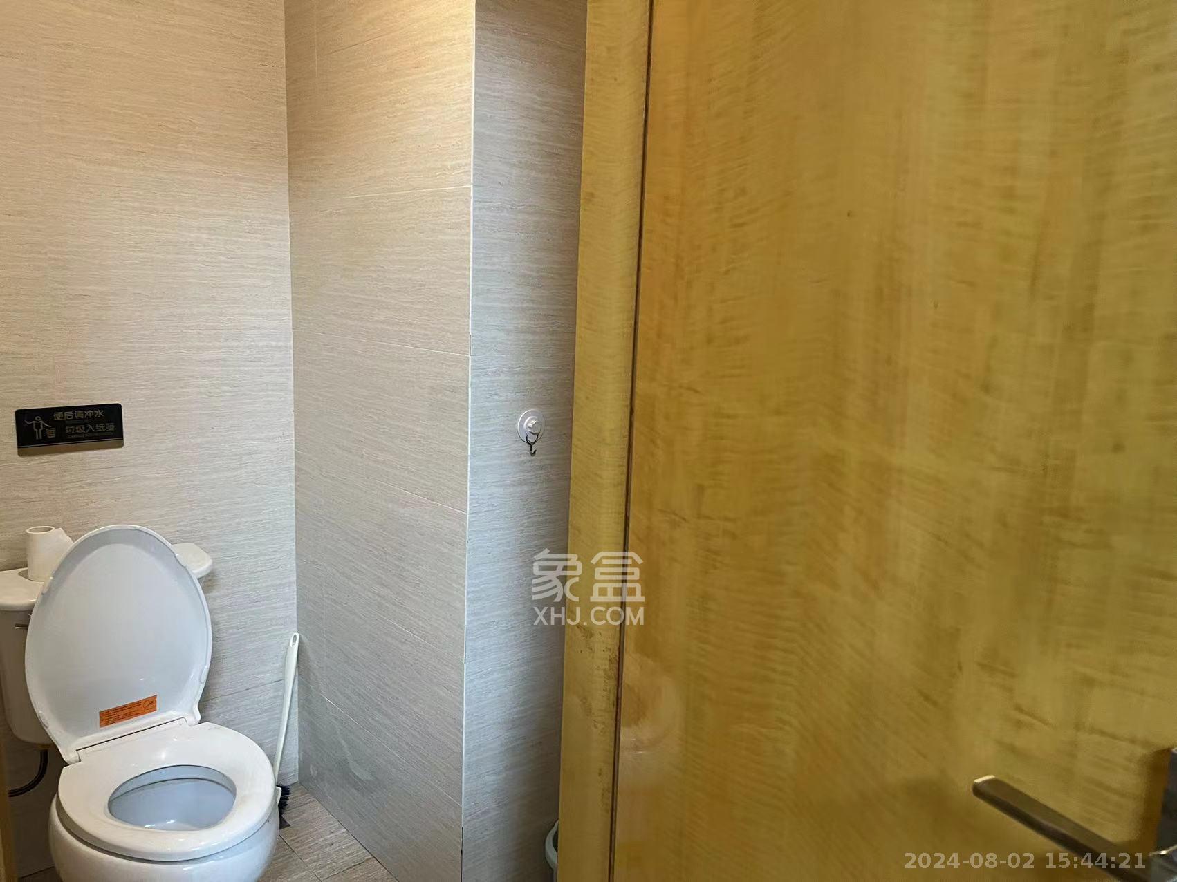 德思勤城市广场(宝格丽公寓) 1室1厅1卫 2800.00元/月 德思勤城市广场(宝格丽公寓) 1室1厅1卫 2800.00元/月室内图