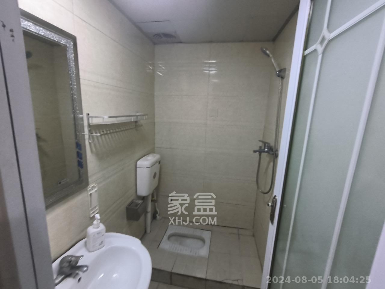 观湖公寓  1室1厅1卫   1400.00元/月室内图