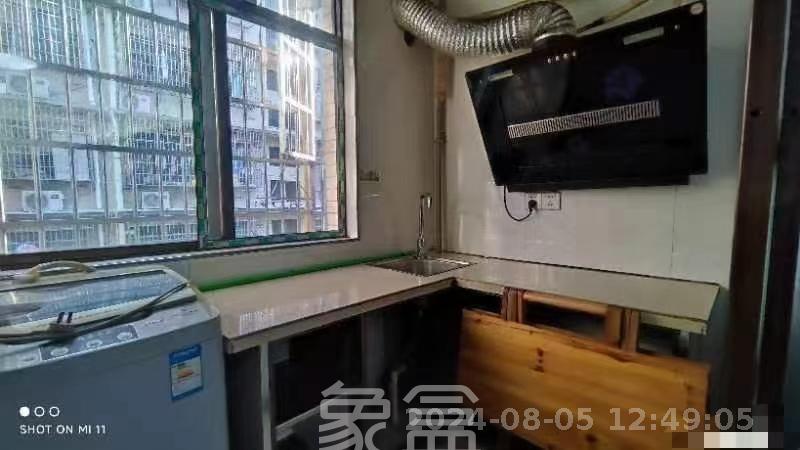龙塘安置区（龙塘小区）  1室1厅1卫   800.00元/月室内图