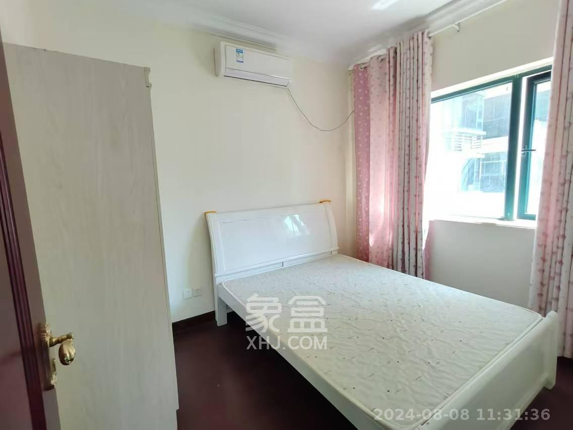 恒大名都  2室2厅1卫    1400.0元/月室内图