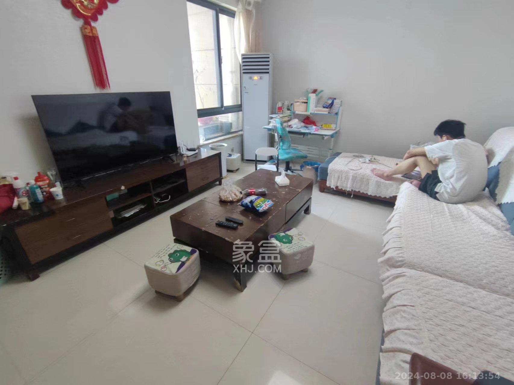 阳光锦城  3室2厅1卫   3600.00元/月室内图