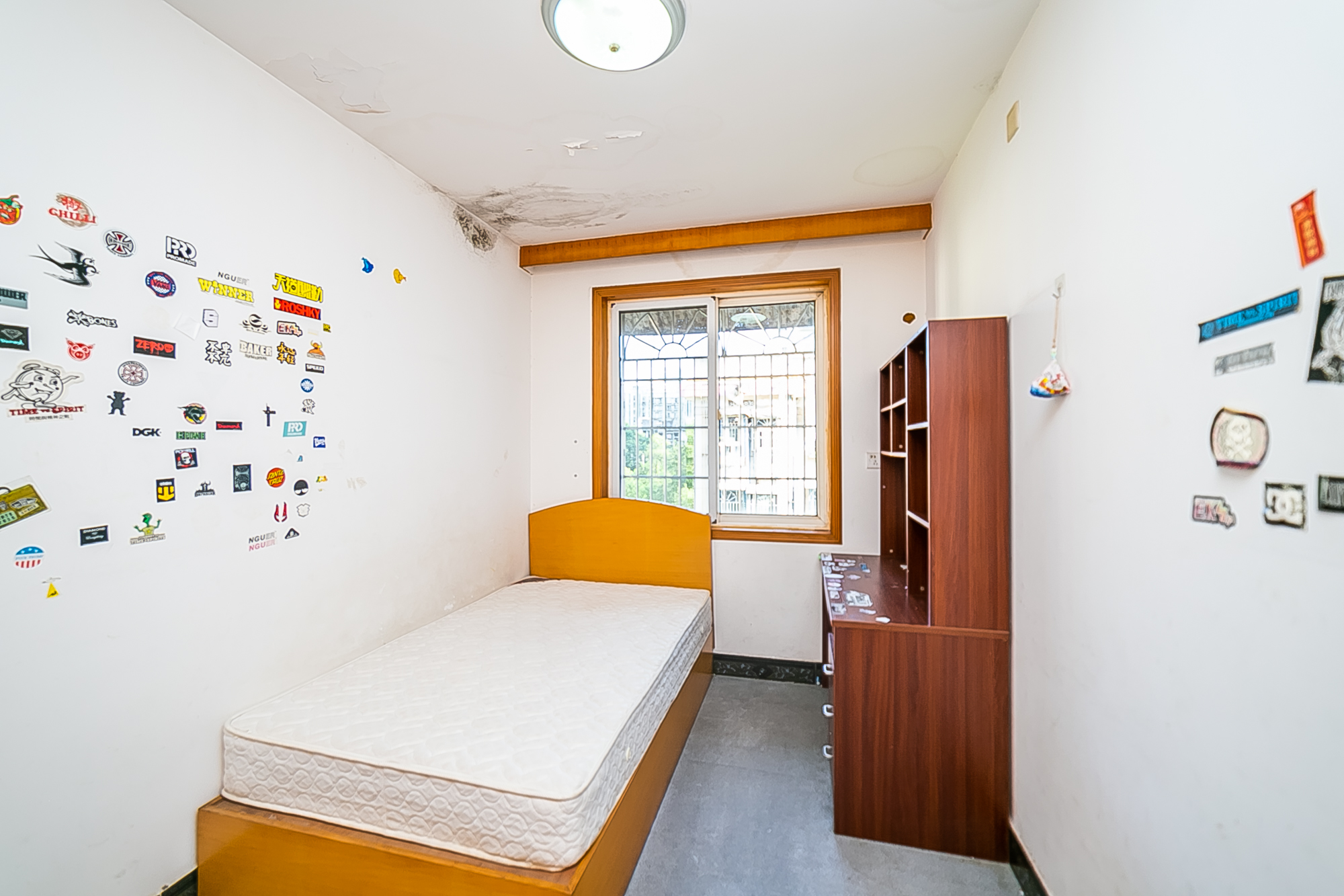 涂北社区-涂北新村  2室2厅1卫   41.00万卧室