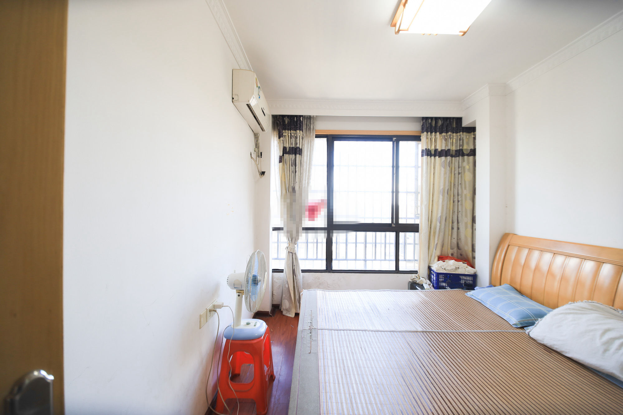 七里香榭 3室2厅1卫 62.8万 七里香榭 3室2厅1卫 62.8万卧室