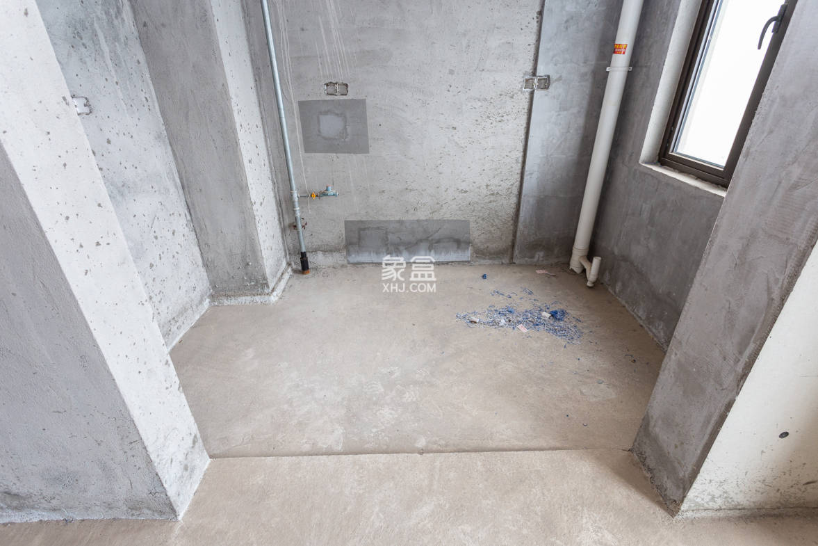 长燃润和天地(长润小区印湘江) 4室2厅2卫 108.0万 长燃润和天地(长润小区印湘江) 4室2厅2卫 108.0万厨房