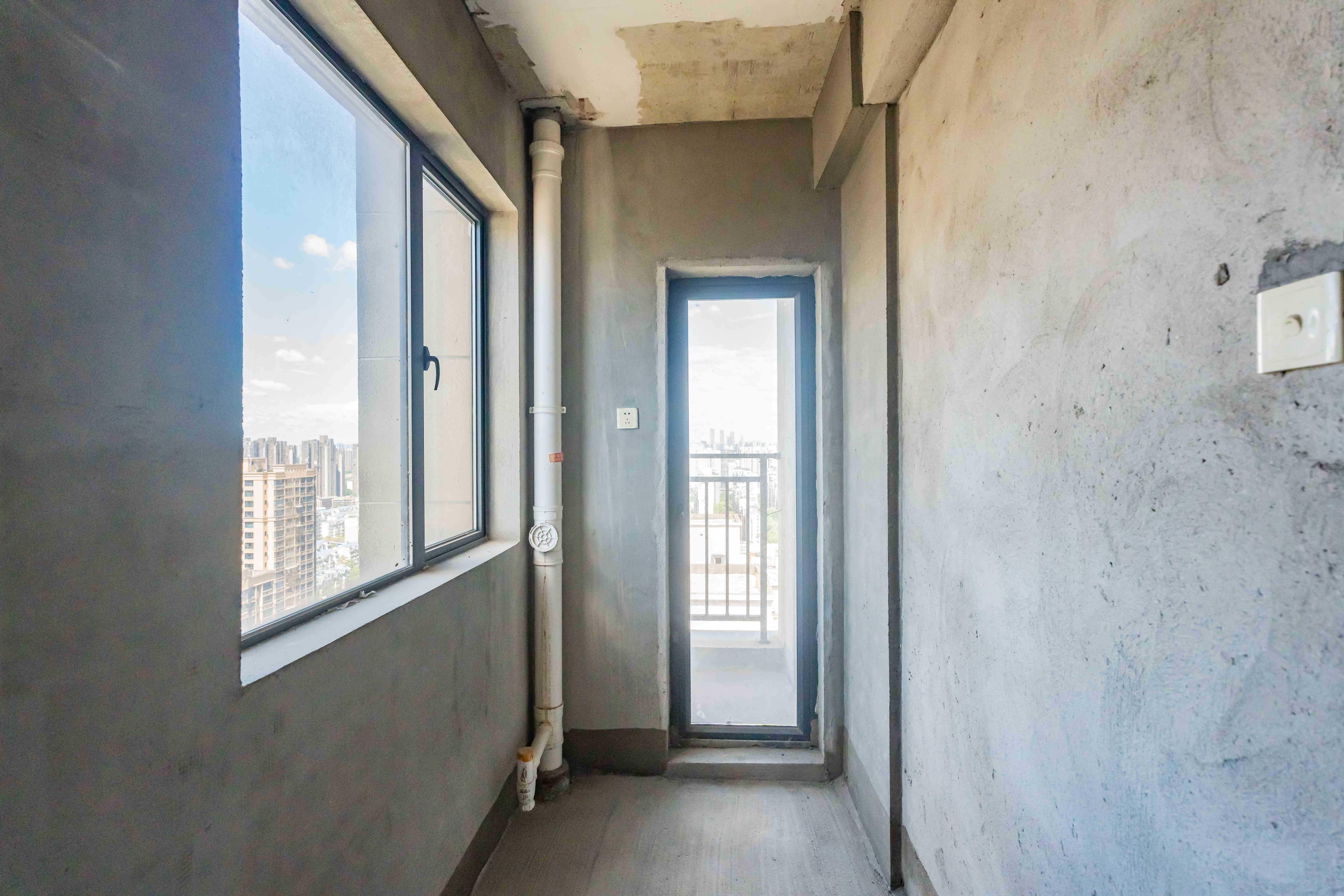 宜家湘颂(景致雅苑) 3室2厅1卫 62.0万 宜家湘颂(景致雅苑) 3室2厅1卫 62.0万厨房