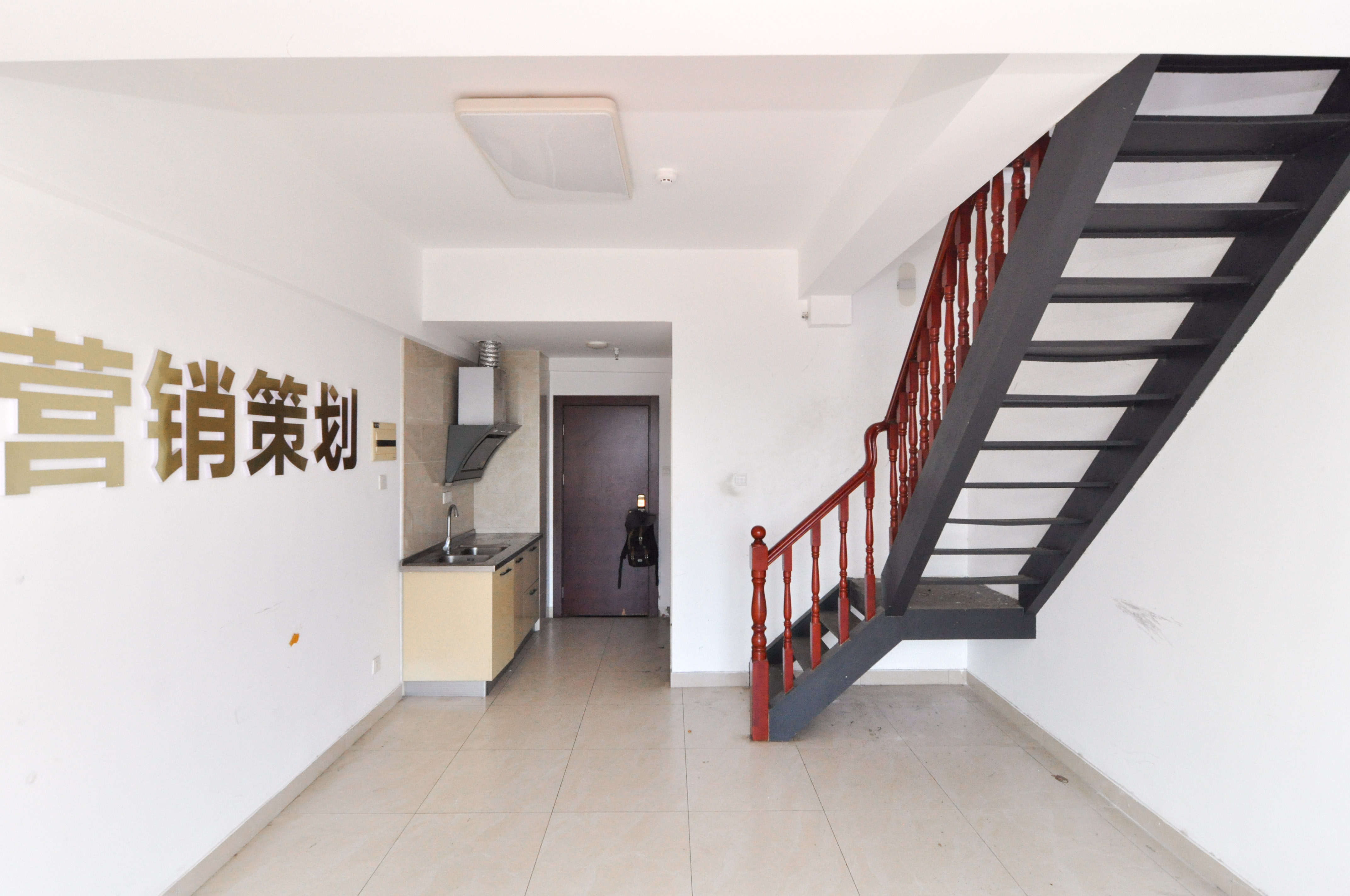 嘉汇公馆  2室2厅1卫   88.80万客厅