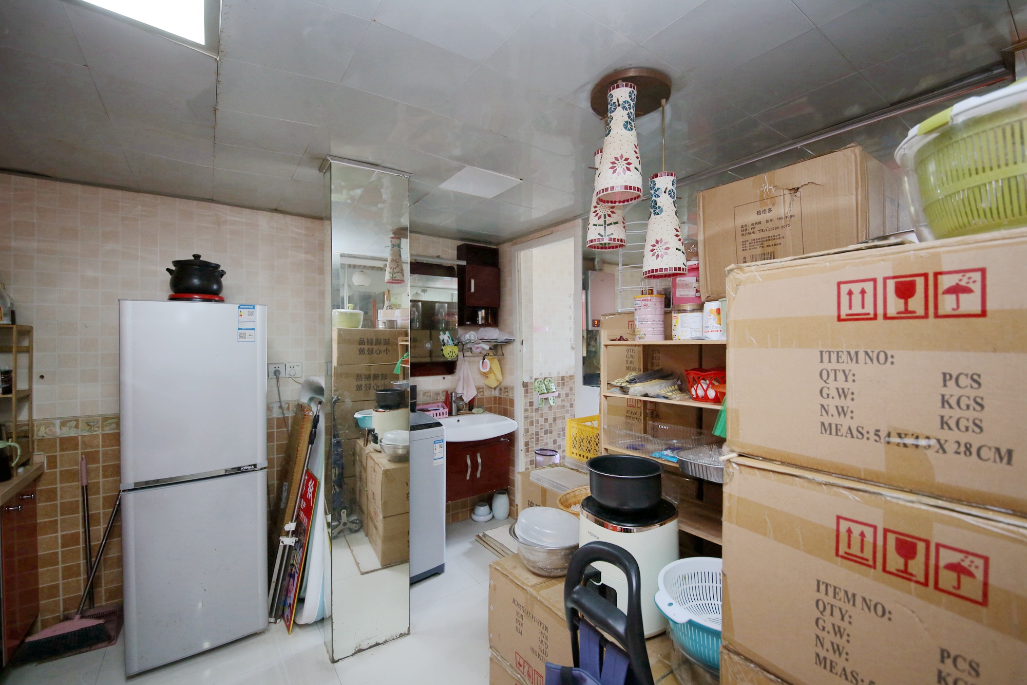 青和上座（上味舫大厦）  1室1厅1卫   43.00万厨房