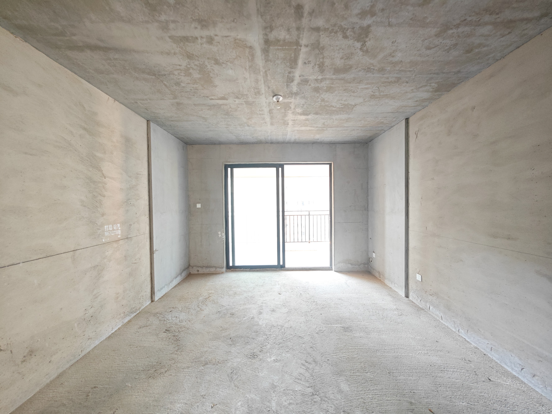 中建嘉和城  4室2厅2卫   125.00万