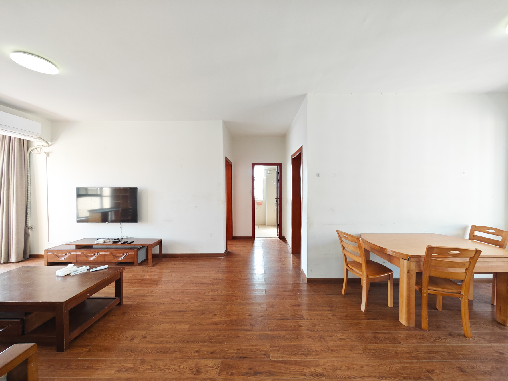 五矿万境水岸五期（五矿万境水岸文苑）  3室2厅1卫    116.0万客厅