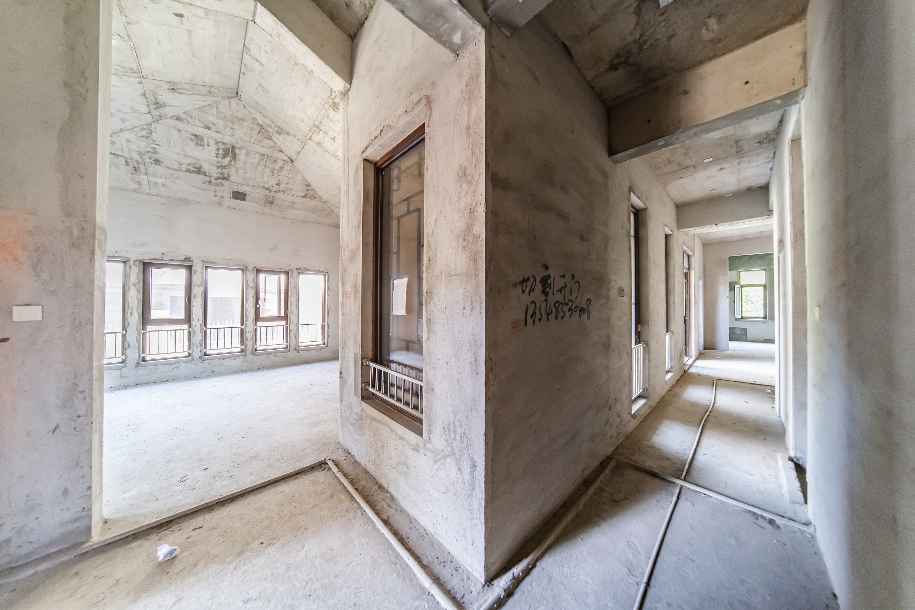 致地龙煕台  5室2厅3卫    880.0万 致地龙煕台  5室2厅3卫    880.0万其他