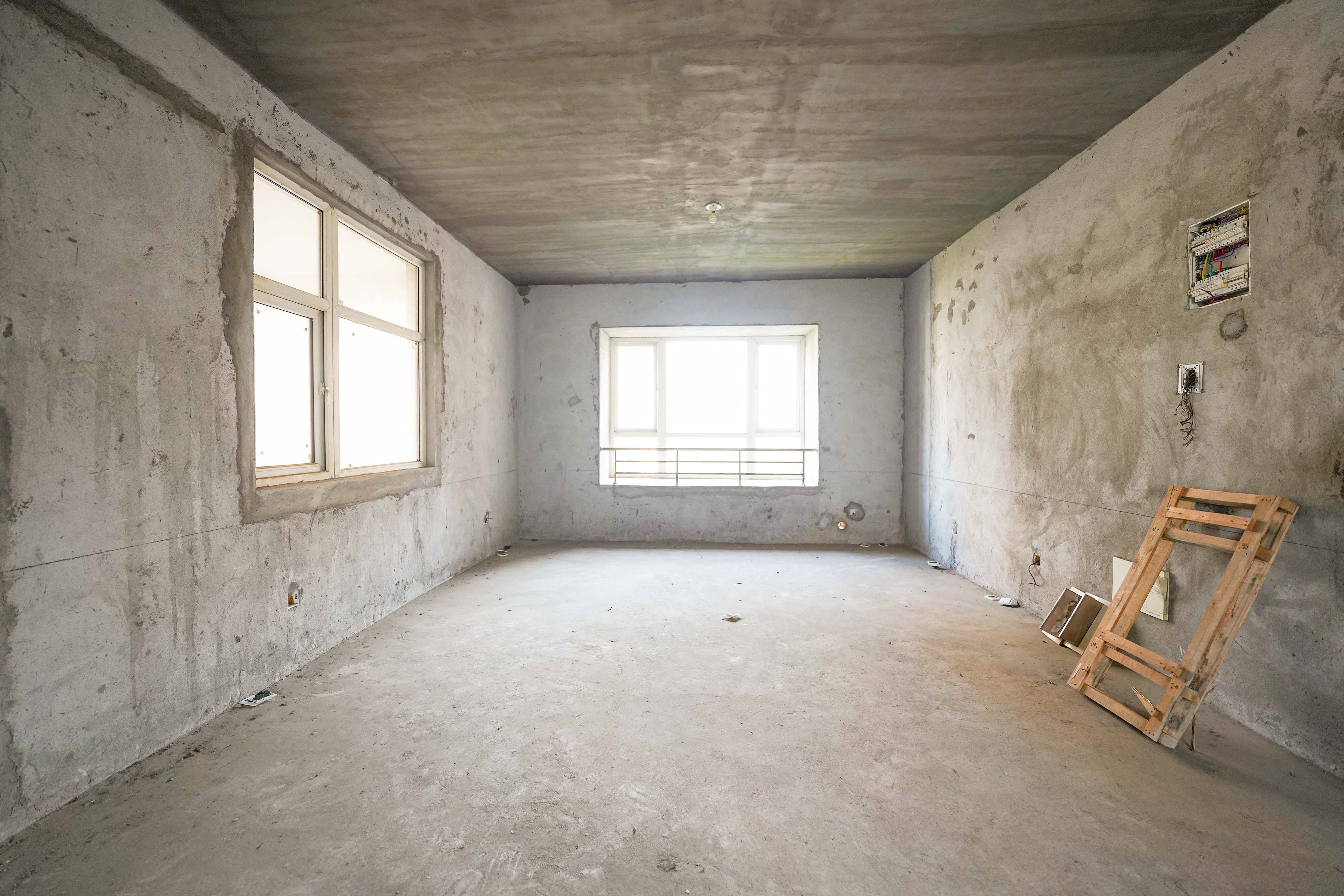 嘉华城(一期)  5室2厅2卫    165.0万 嘉华城(一期)  5室2厅2卫    165.0万