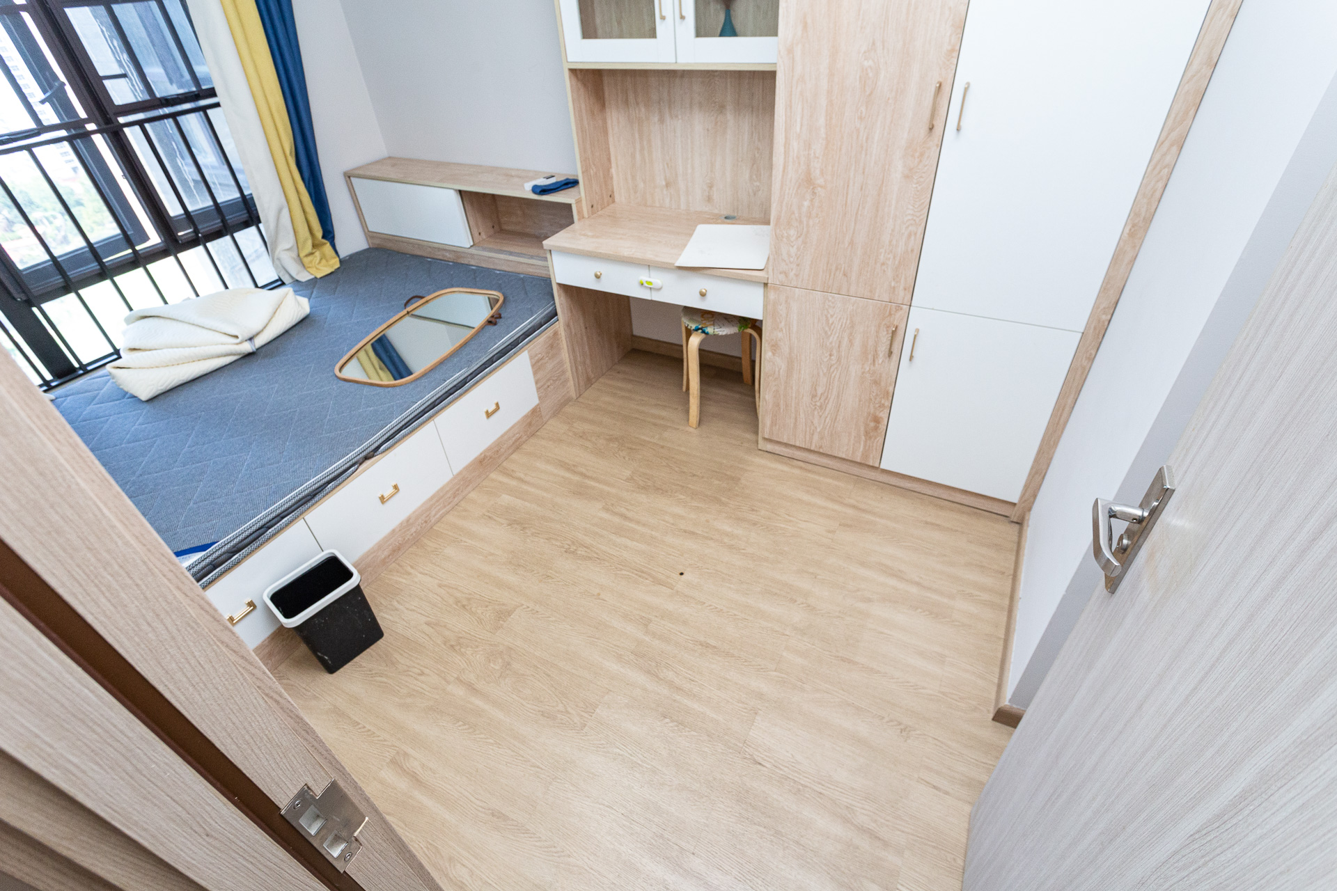 时代倾城三期 1室0厅0卫 120.0万 时代倾城三期 1室0厅0卫 120.0万卧室